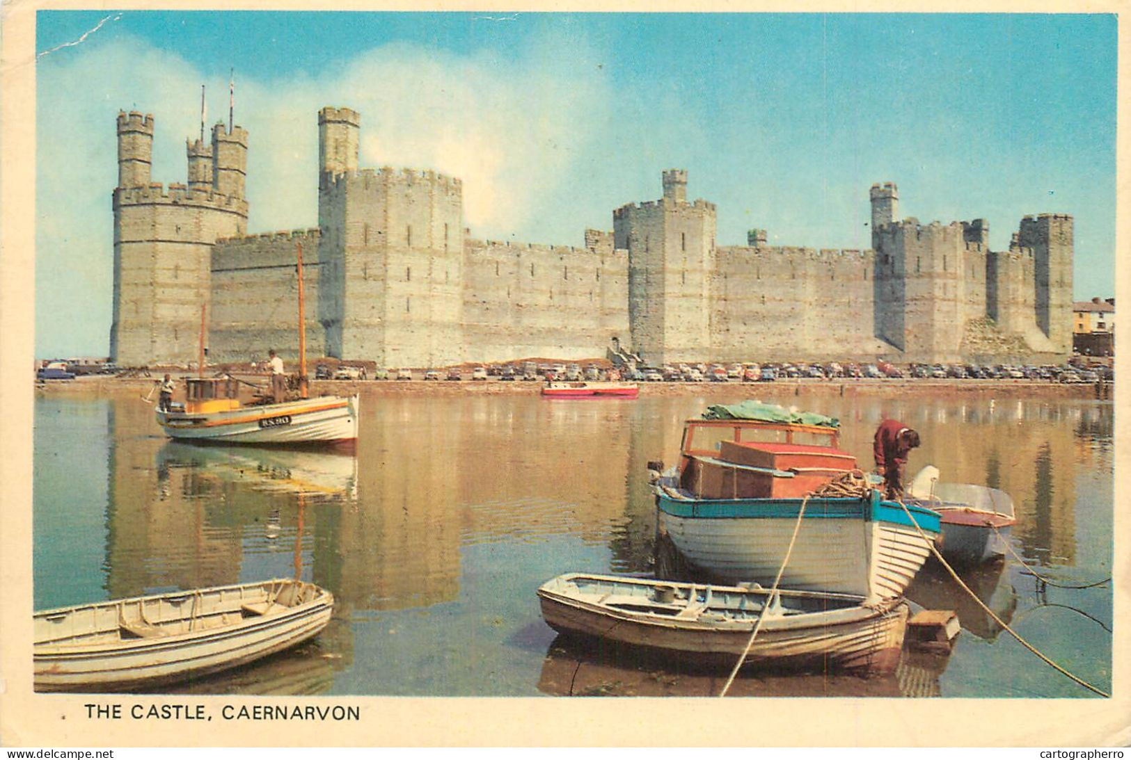 Navigation Sailing Vessels & Boats Themed Postcard Caernarvon Castle Harbour - Velieri