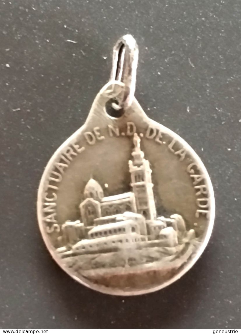 Pendentif Médaille Religieuse Début XXe Argent 800 "Notre-Dame De La Garde / Marseille" Religious Medal - Godsdienst & Esoterisme