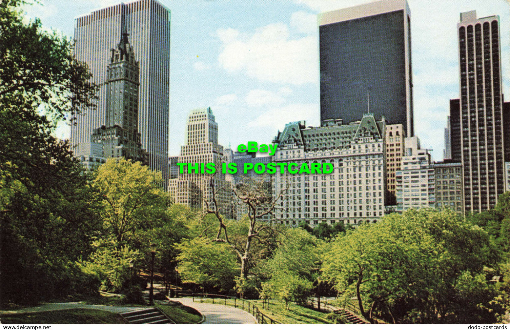 R571802 Fifth Avenue Skyline. New York City. Color Assoc. Nesters Map And Guide - World