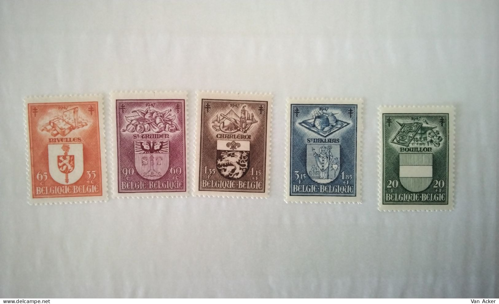 Nr.756/760** Antiteringzegels. - Unused Stamps