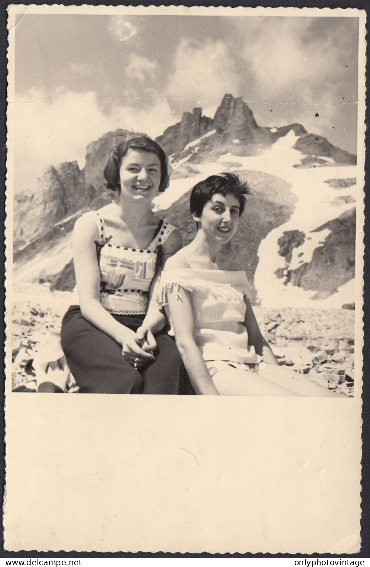 Italia 1960 - Ritratto Di Donne Su Montagne Da Identificare - Fotografia - Places