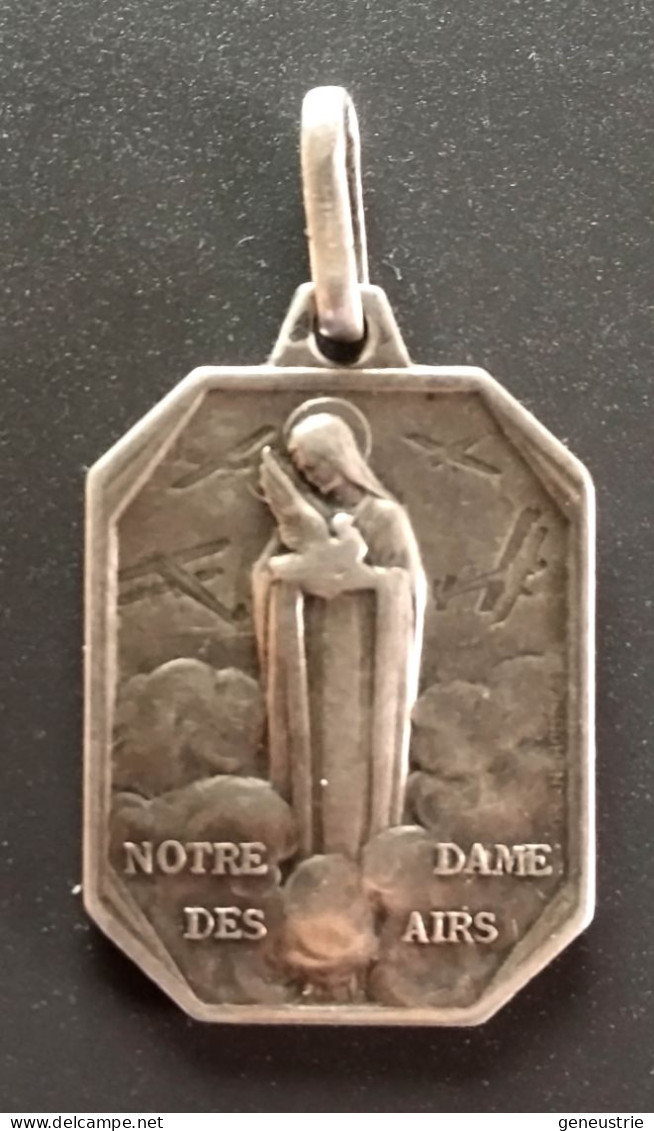 WWI Pendentif Médaille Religieuse Argent 800 Porte-bonheur D'aviateur "Notre-Dame Des Airs" WW1 - Religion & Esotérisme