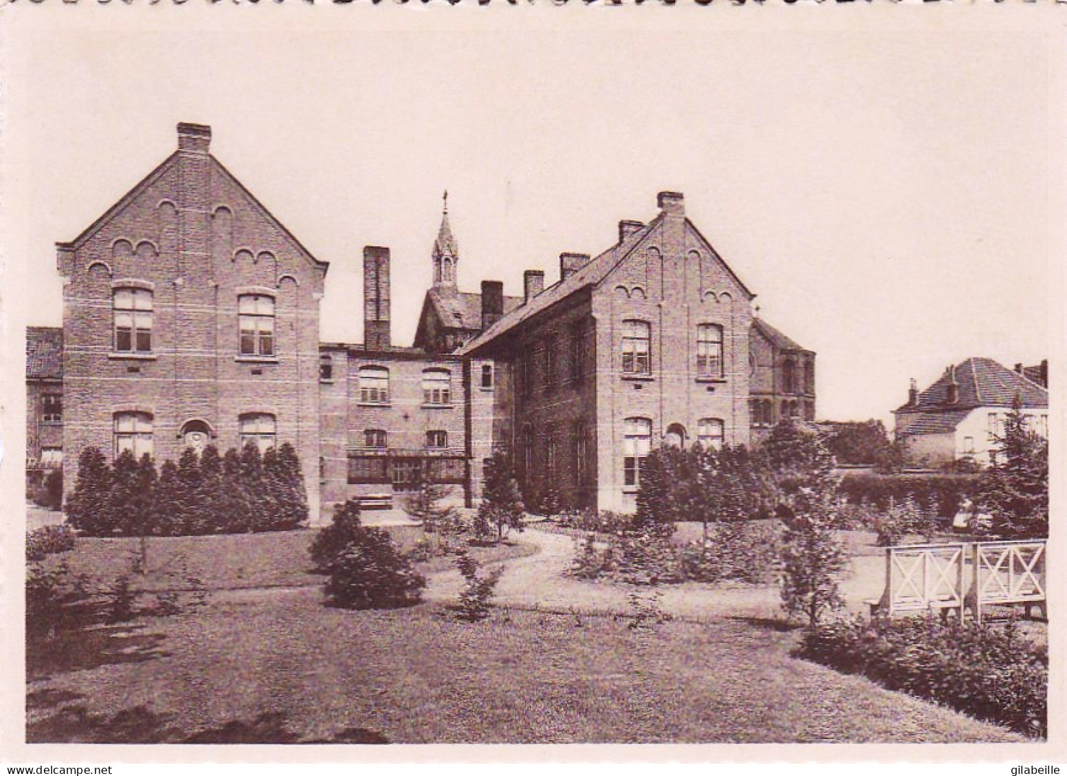 LOVENDEGEM - Soeurs De La Charité - Zusters Van Liefde -  Institut Bernadette - Quartier Des Pensionnaires - Lovendegem