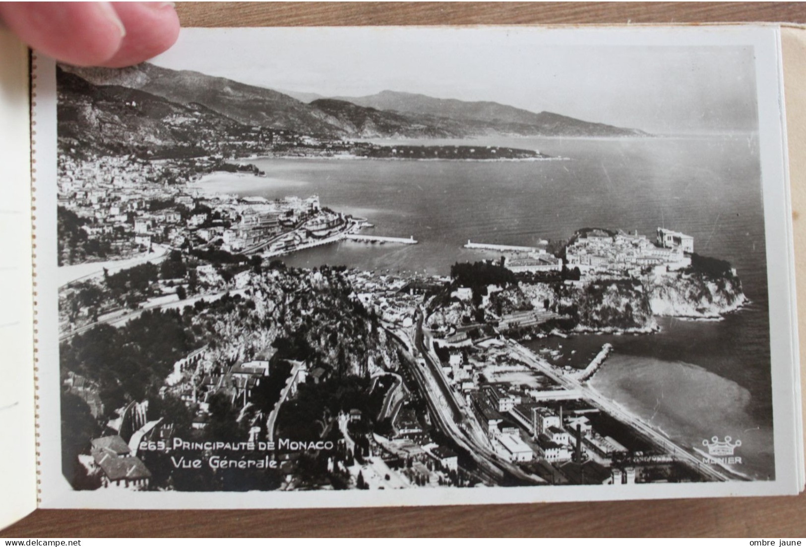 VM - 06 - 83 -carnet de 20 cartes de la cotes d'azur - cannes - nice - villefranche - st raphael - Antheor - theoule....