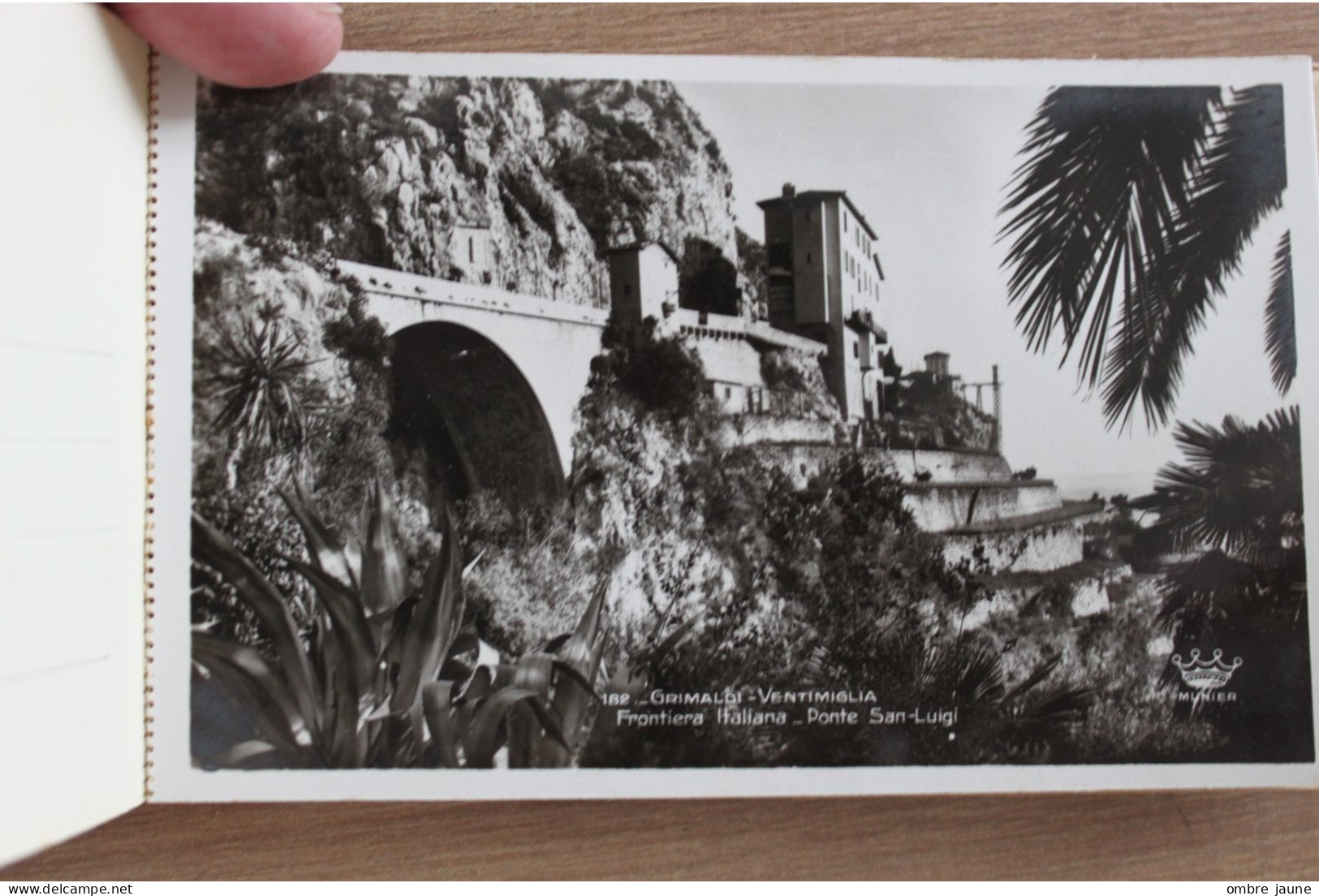 VM - 06 - 83 -carnet de 20 cartes de la cotes d'azur - cannes - nice - villefranche - st raphael - Antheor - theoule....