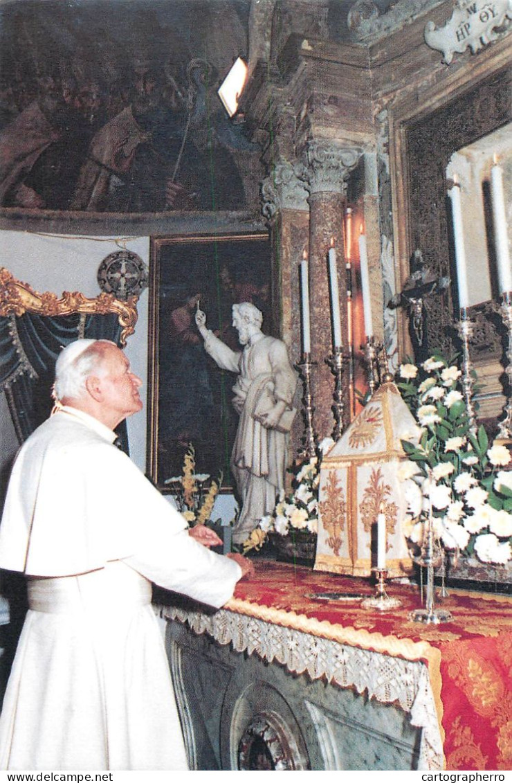 Pope John Paul II Papal Travels Postcard - Papas