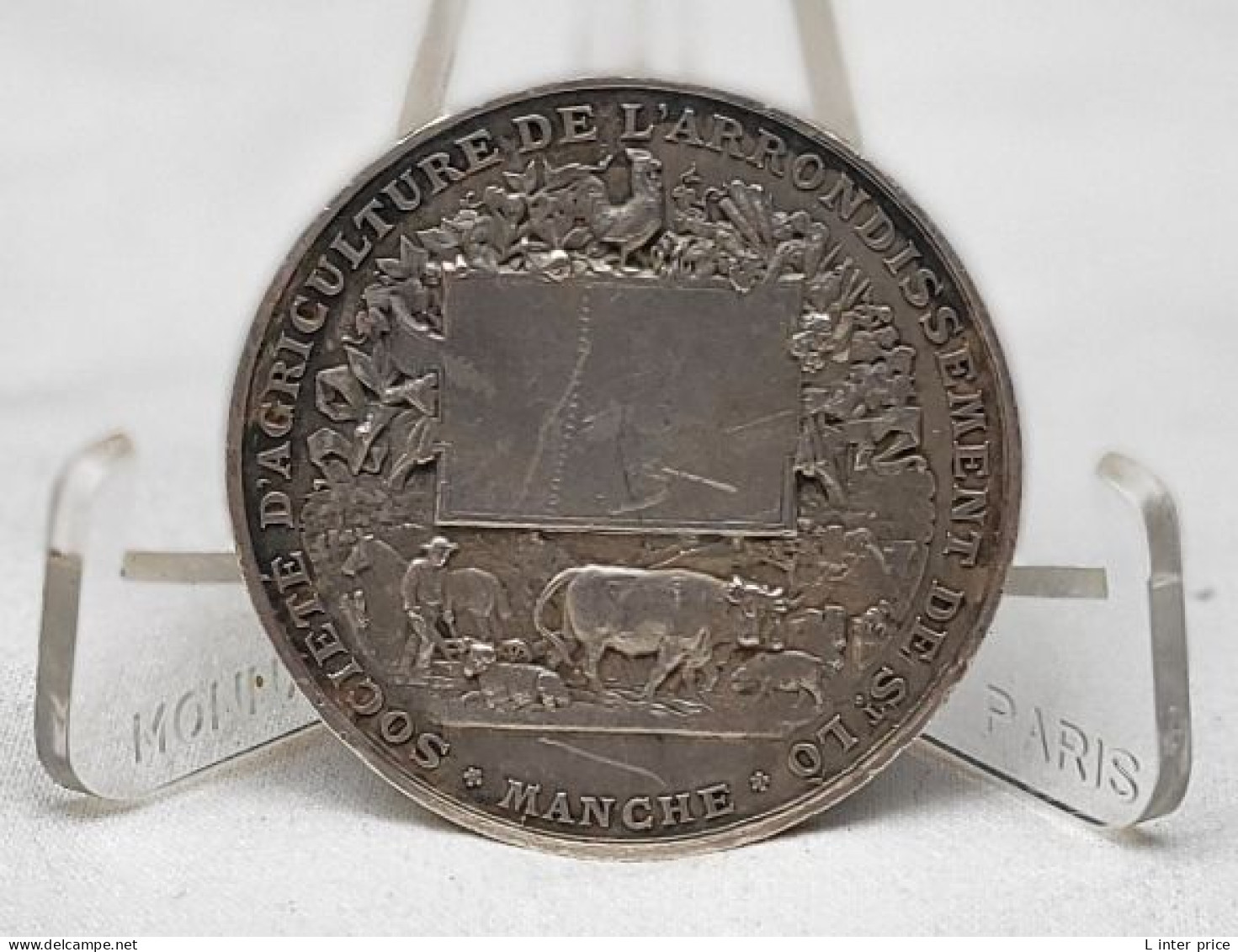 Ancienne Médaille En Argent Massif 950 Société D'Agriculture De Saint-Lô Vierge - Professionali / Di Società