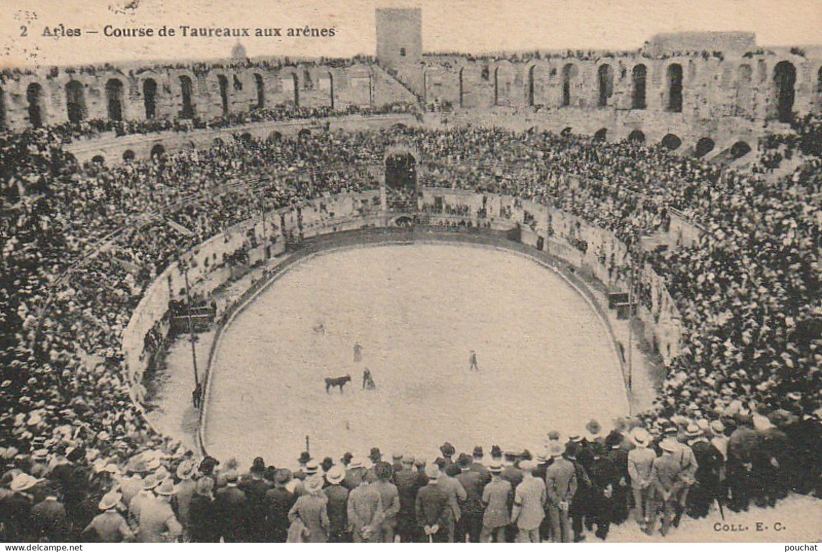 XXX -(13) ARLES - COURSE DE TAUREAUX AUX ARENES - 2 SCANS - Arles