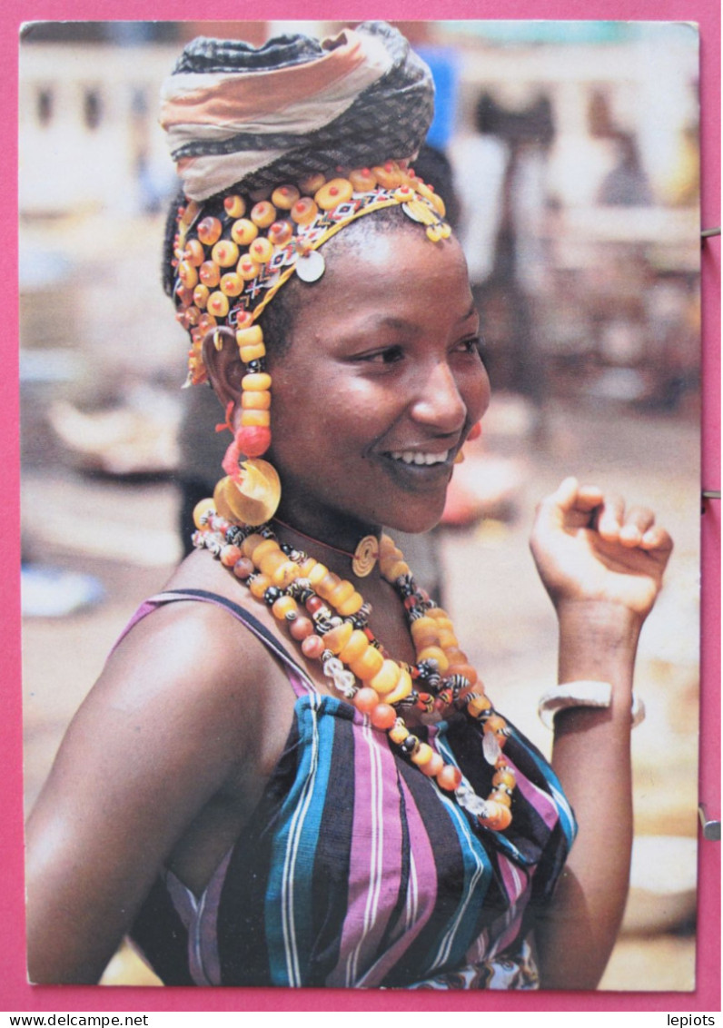 Couleurs D'Afrique - Parure De La Marchande De Lait - The Milk Girl's Necklaces - Unclassified