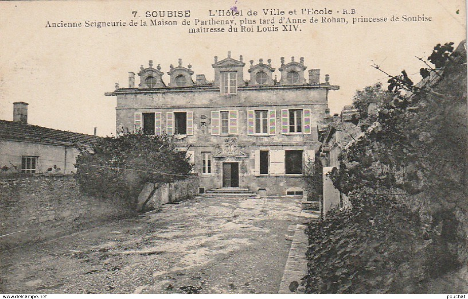 XXX -(17) SOUBISE - L' HOTEL DE VILLE ET L' ECOLE -  2 SCANS - Otros & Sin Clasificación