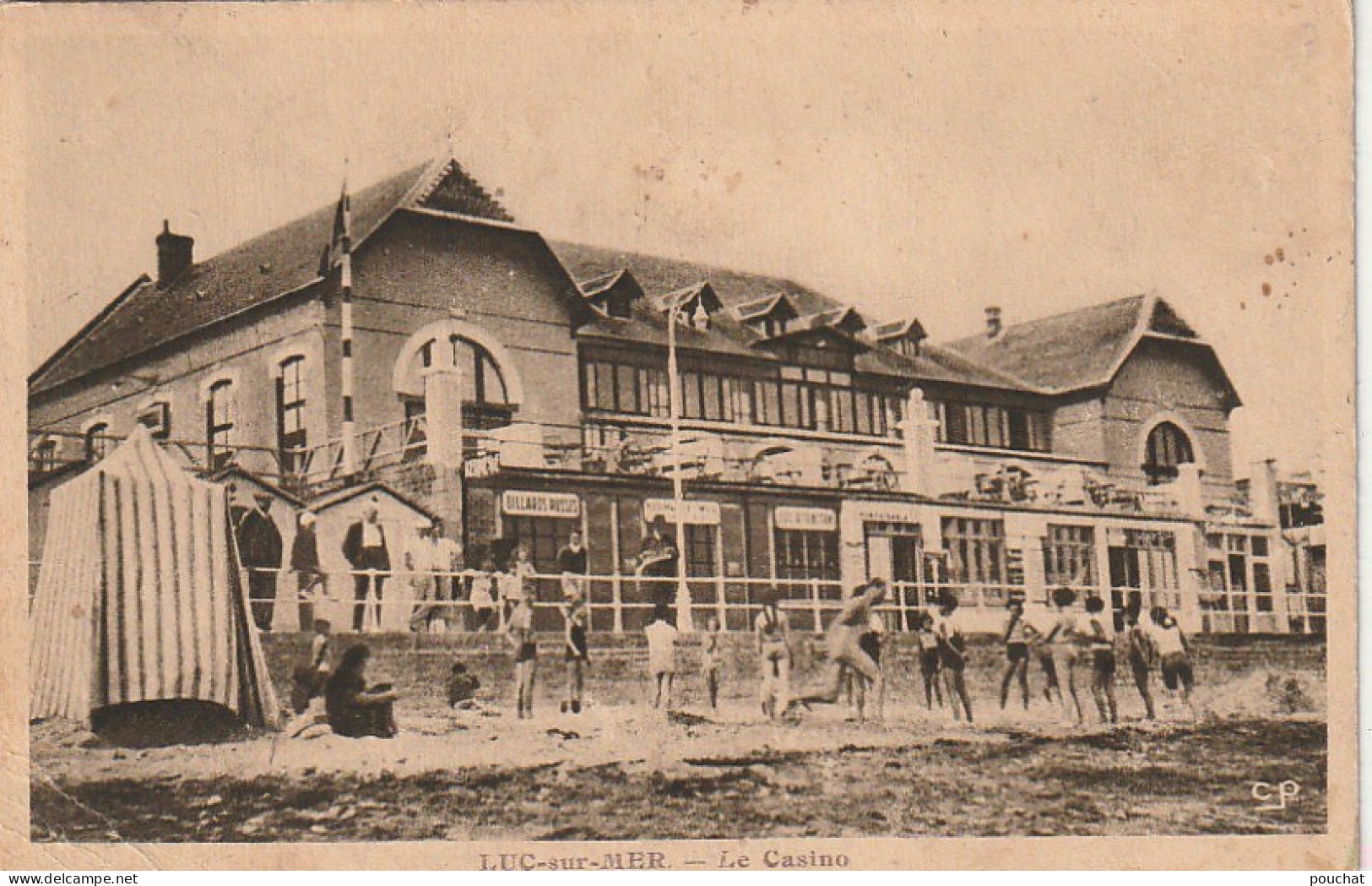 XXX -(14) LUC SUR MER - LE CASINO - ANIMATION - JEU DU MOUCHOIR SUR LA PLAGE - 2 SCANS - Luc Sur Mer