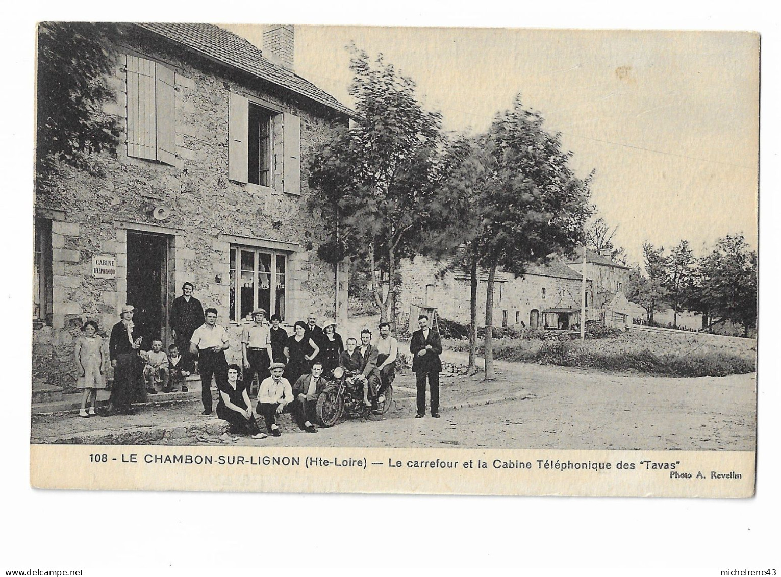 Le CHAMBON Sur LIGNON - Le Carrefour Et La Cabine Téléphonique Des TAVAS ( MOTO) - Le Chambon-sur-Lignon