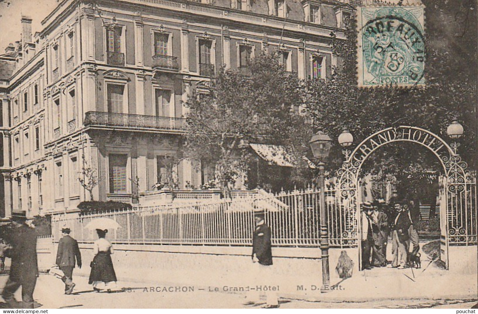 XXX -(33) ARCACHON - LE GRAND HOTEL - L' ENTREE - ANIMATION - 2 SCANS - Arcachon