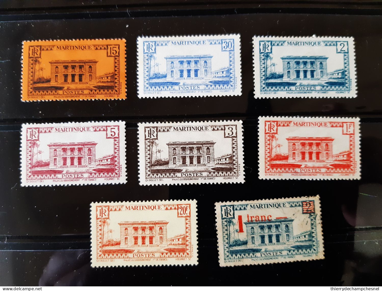 Lot De 8 Timbres De Martinique - Unused Stamps
