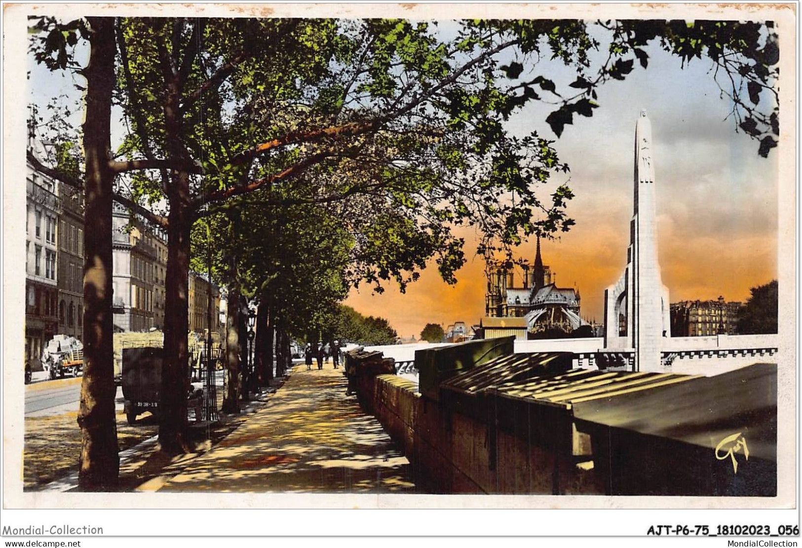AJTP6-75-0641 - PARIS - Pont De La Tournelle Et Statut De Ste Geneviève  - Mehransichten, Panoramakarten