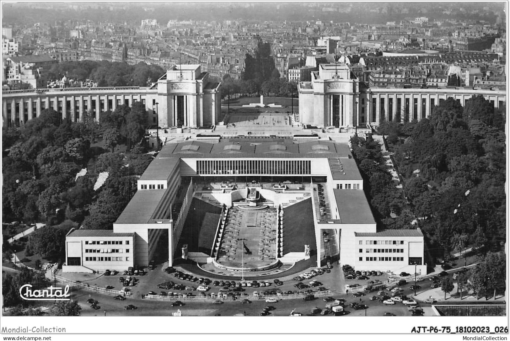 AJTP6-75-0626 - PARIS - Vue Panoramique Vres Le Palais De Chaillot  - Panorama's