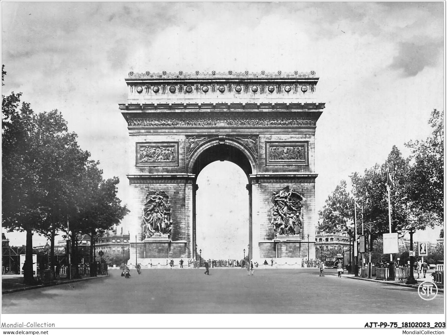 AJTP9-75-01022 - PARIS - Arc De Triomphe  - Arc De Triomphe