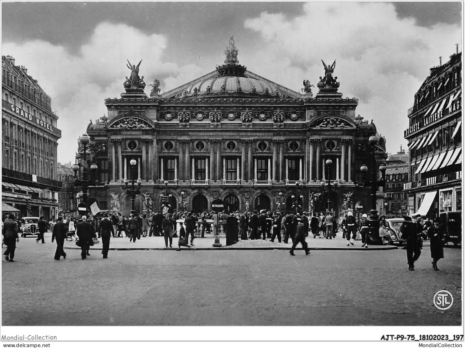 AJTP9-75-01019 - PARIS - L'opéra - Otros Monumentos