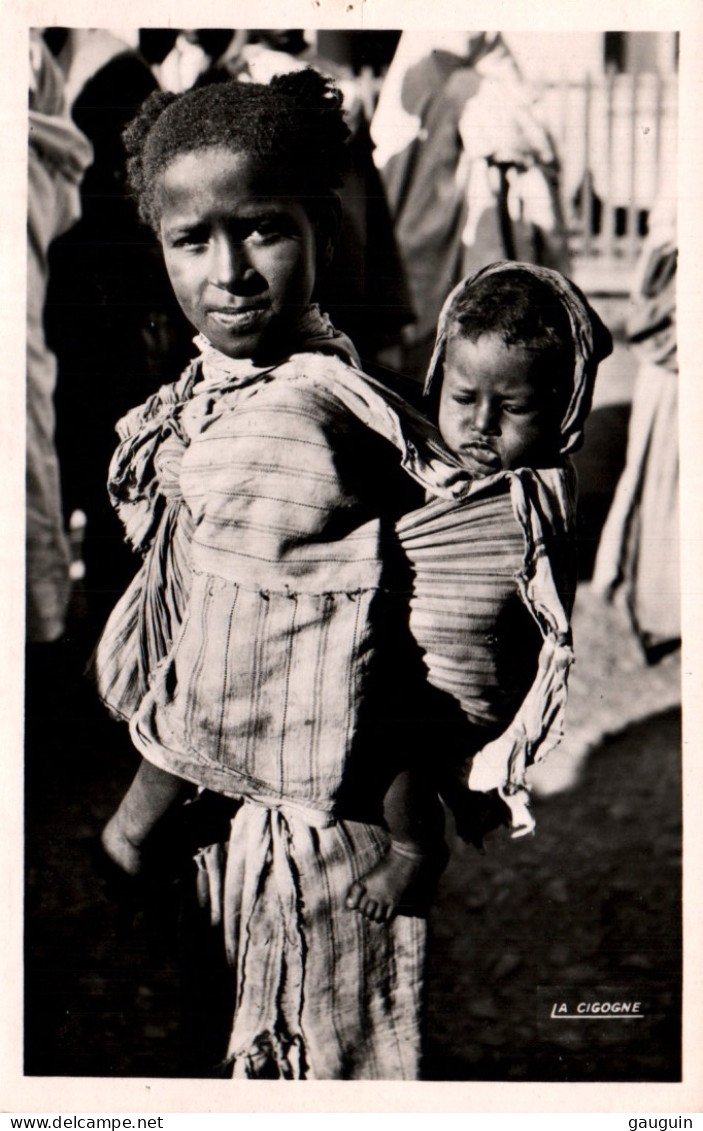 CPA - MAROC - Scènes & Types - Enfants "la Grande Soeur" - Edition La Cigogne Casablanca - Autres & Non Classés