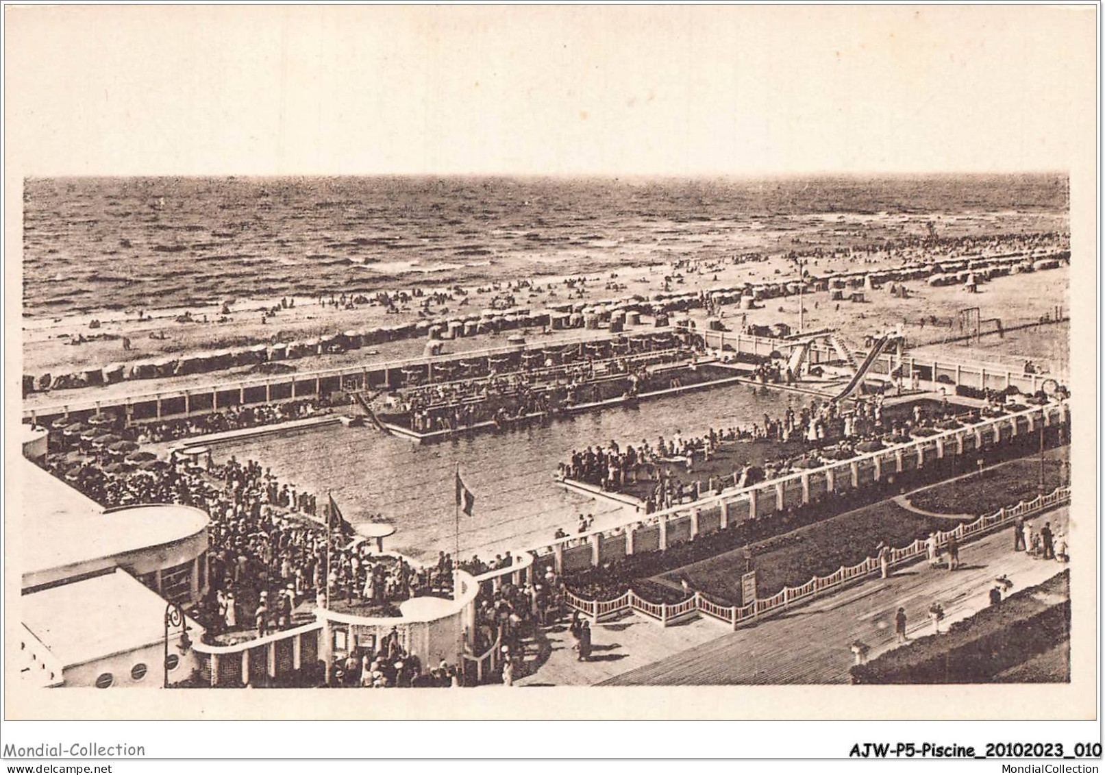 AJWP5-0440 - PISCINE - TROUVILLE - LA REINE DES PLAGE - LA PLAGE ET LA PISCINE  - Autres & Non Classés