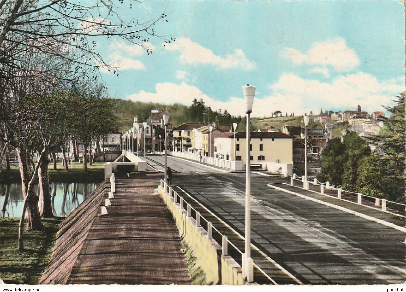 XXX -(40) AIRE SUR L' ADOUR - LE PONT SUR L' ADOUR ET VUE PANORAMIQUE DU MAS - EDIT. CASTAY , AIRE - 2 SCANS - Aire