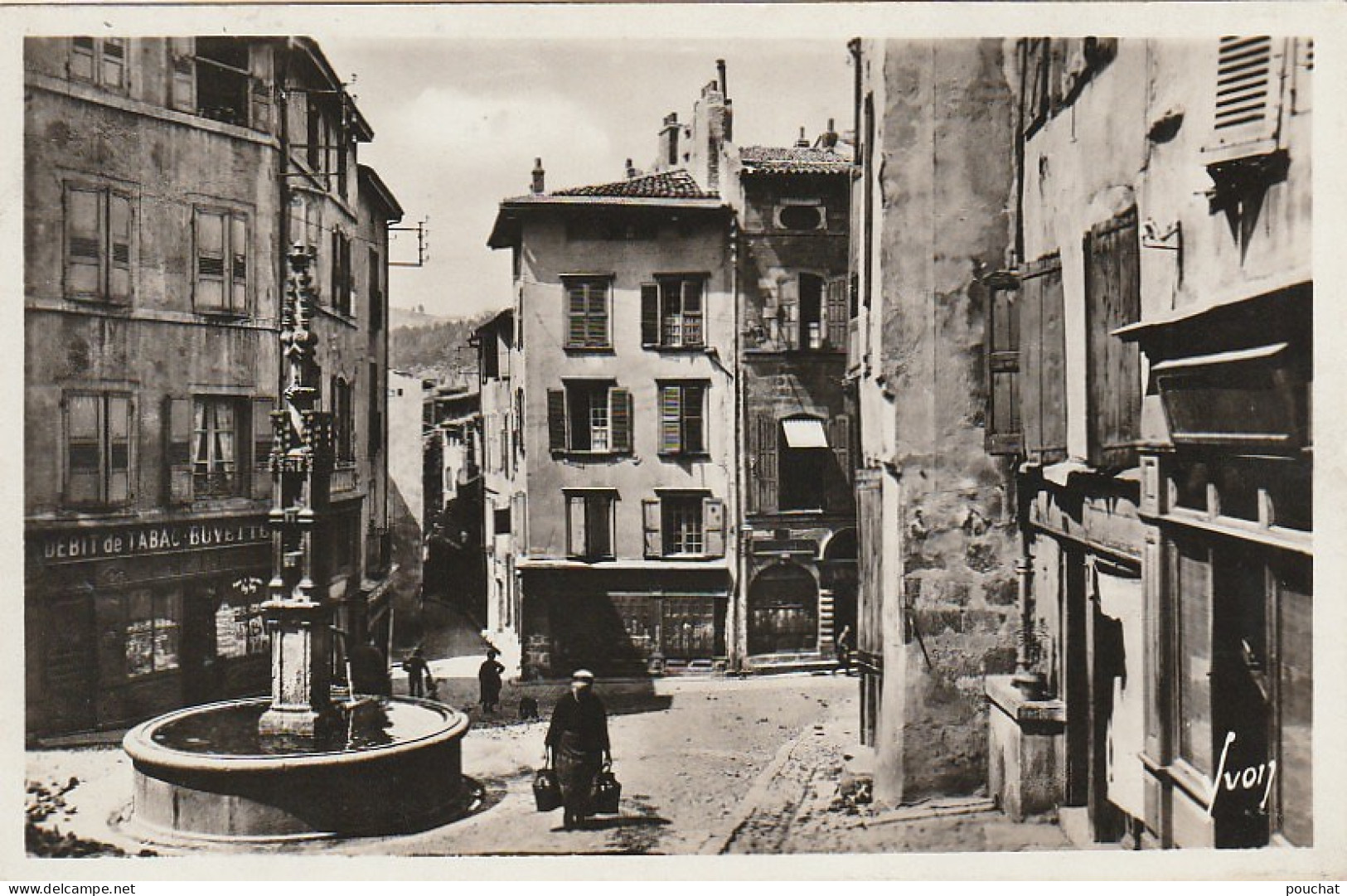 XXX -(43) LE PUY - RUE DES TABLES ET FONTAINE - ANIMATION - TABAC BUVETTE - 2 SCANS - Le Puy En Velay