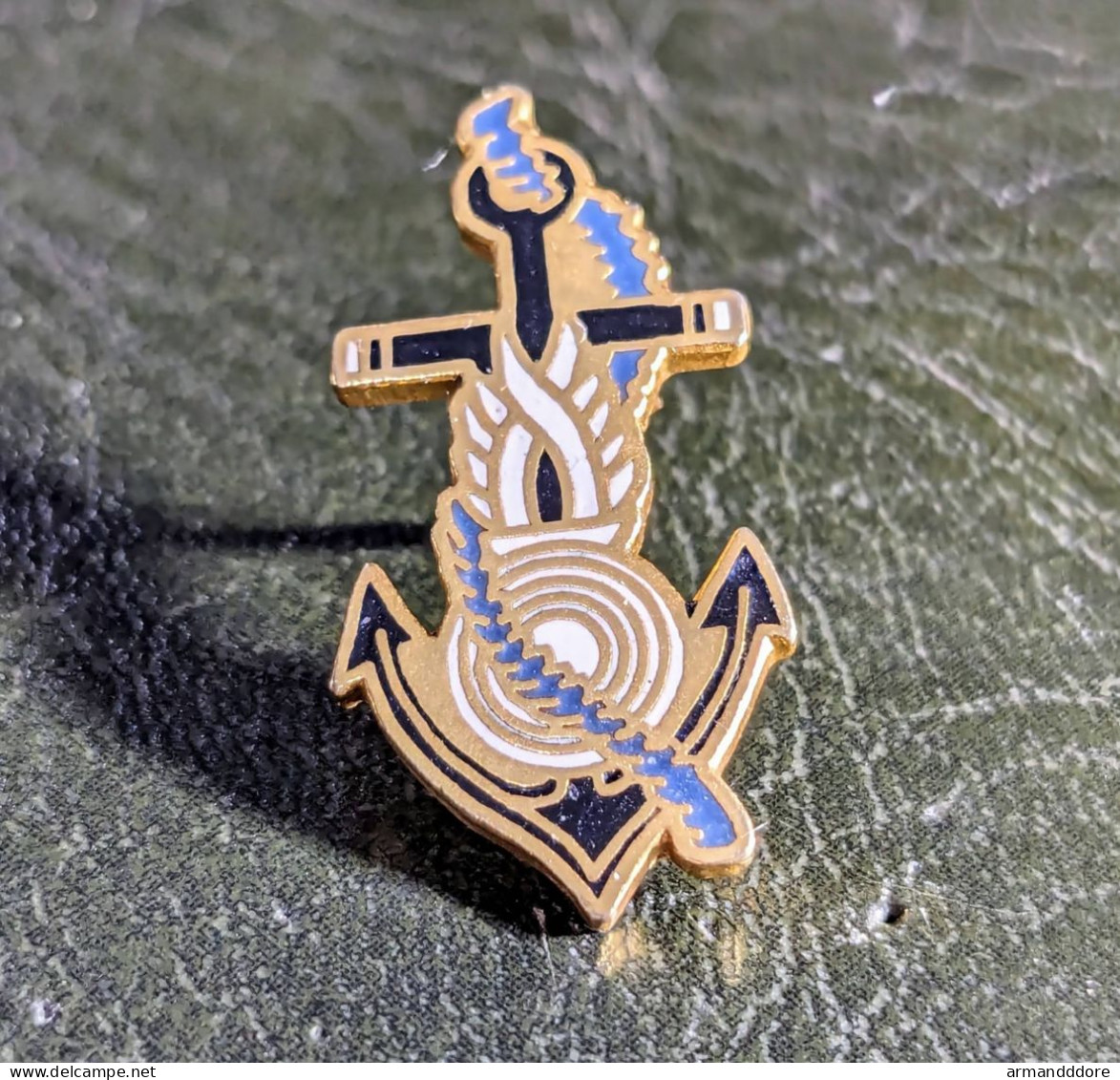 N Pins Pin's Insigne Militaire Ancre Marine Gendarmerie Nationale Arsenal Toulon - Armee