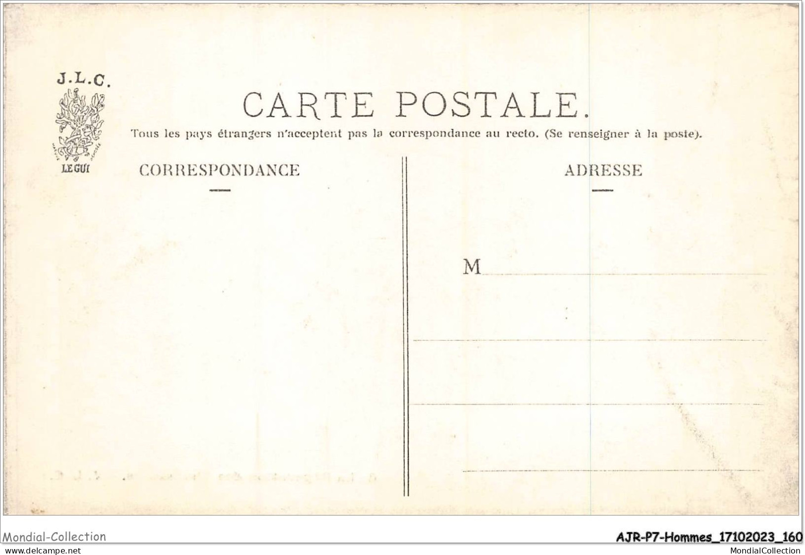 AJRP7-0728 - HOMMES - LA REPARATION DES CHAUSSURES  - Uomini