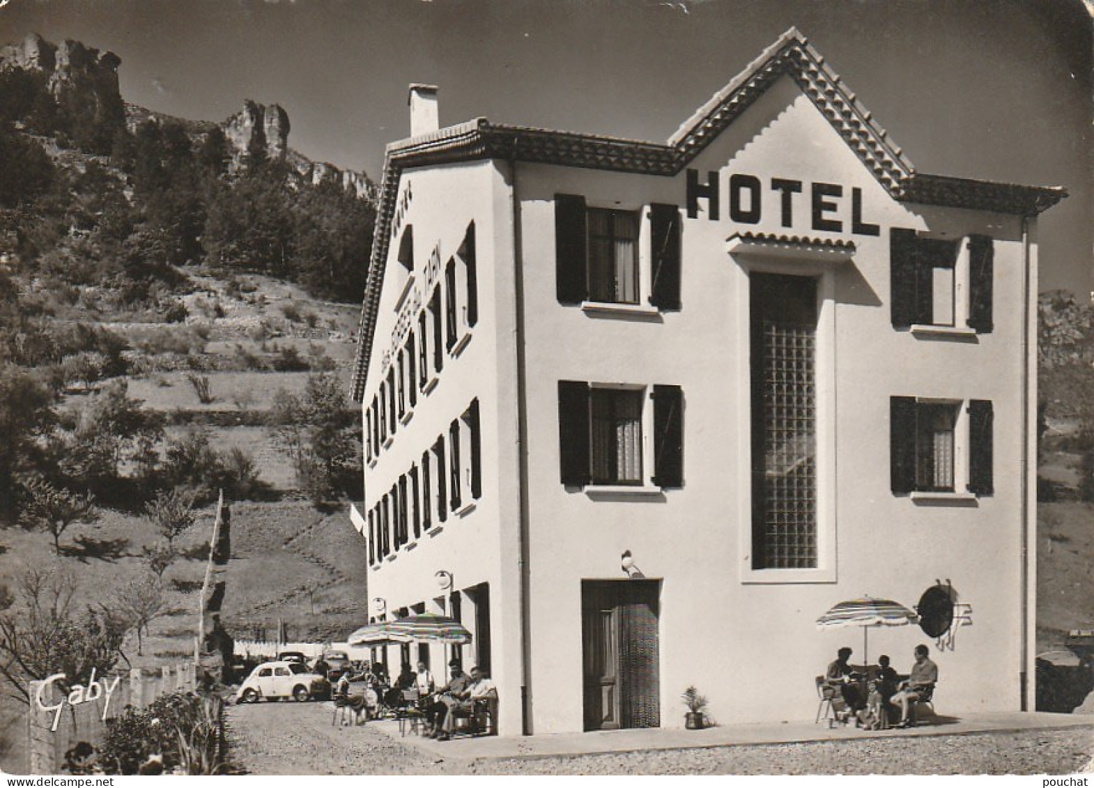 XXX -(48) FLORAC - HOTEL DES GORGES DU TARN - TERRASSE AVEC CONSOMMATEURS  - 2 SCANS - Florac