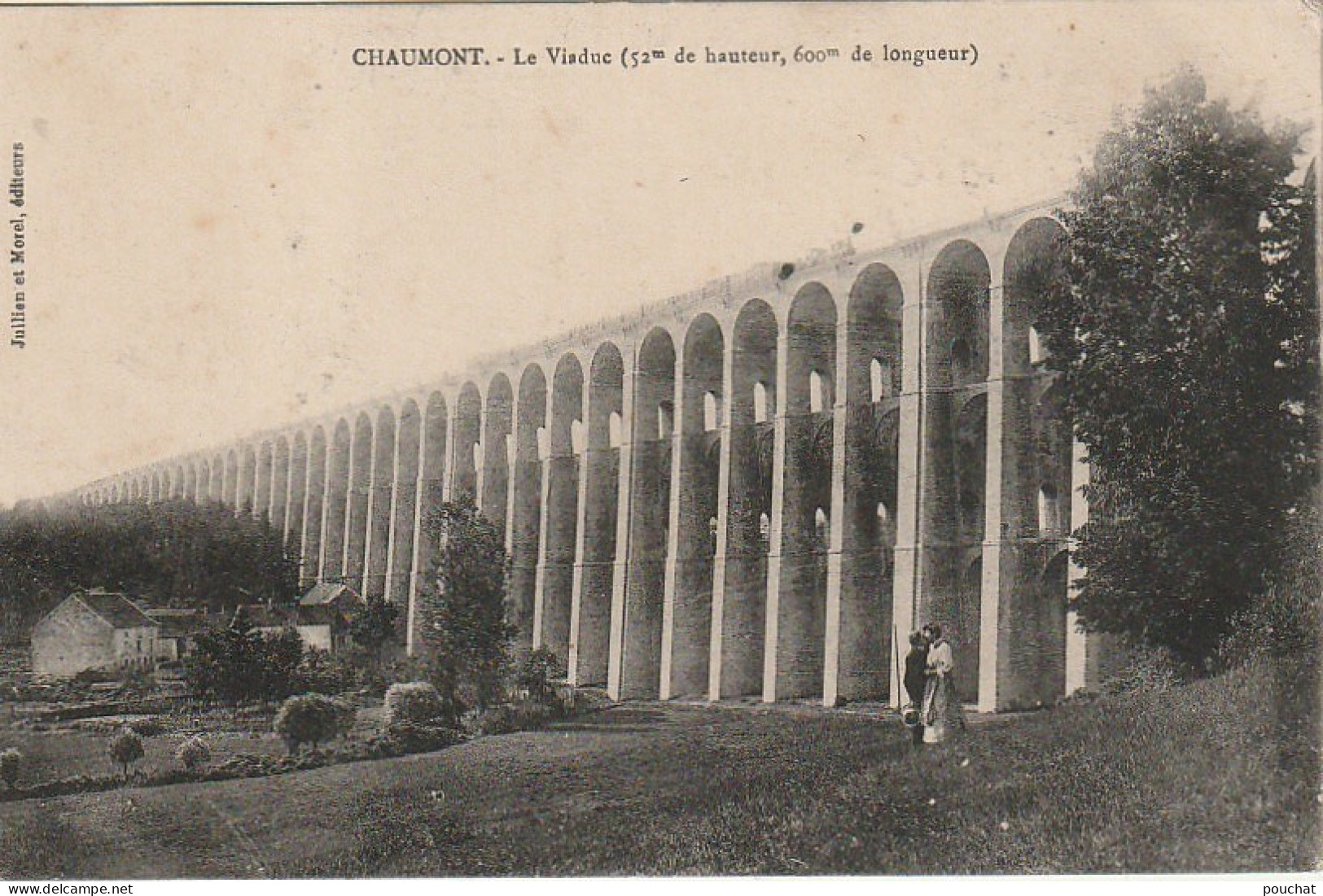 XXX -(52) CHAUMONT - LE VIADUC - TRAIN - COUPLE D' AMOUREUX  - EDIT. JULLIEN ET MOREL - 2 SCANS - Chaumont