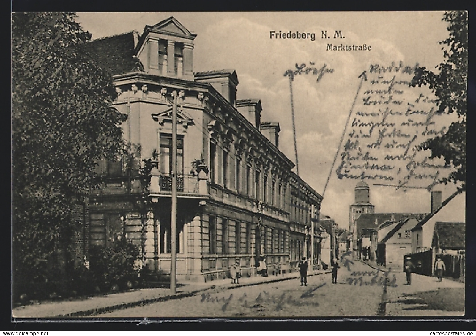 AK Friedeberg, Partie In Der Marktstrasse Mit Turmblick  - Pommern