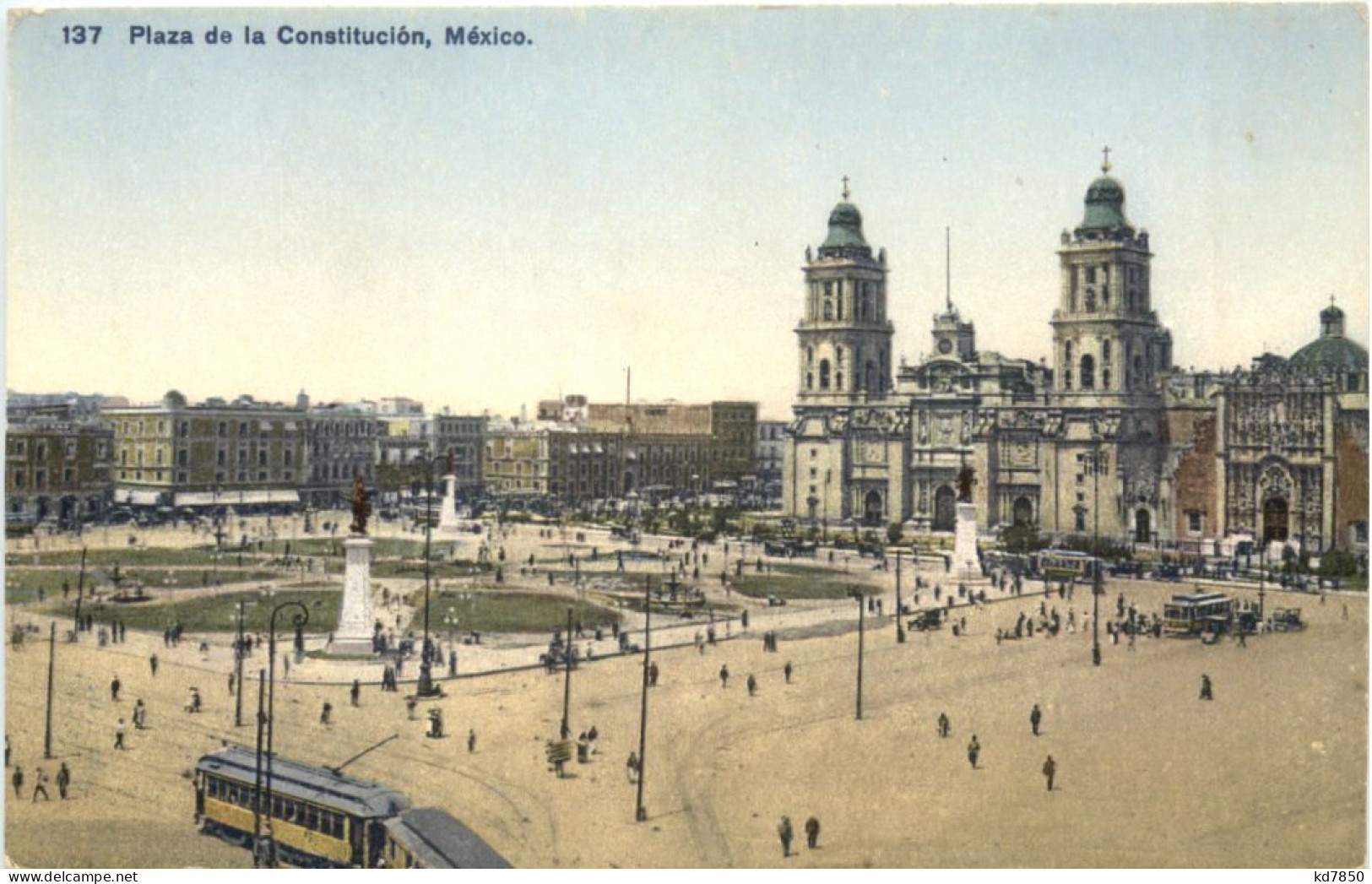 Mexico - Plaza De La Constitucion - Mexico