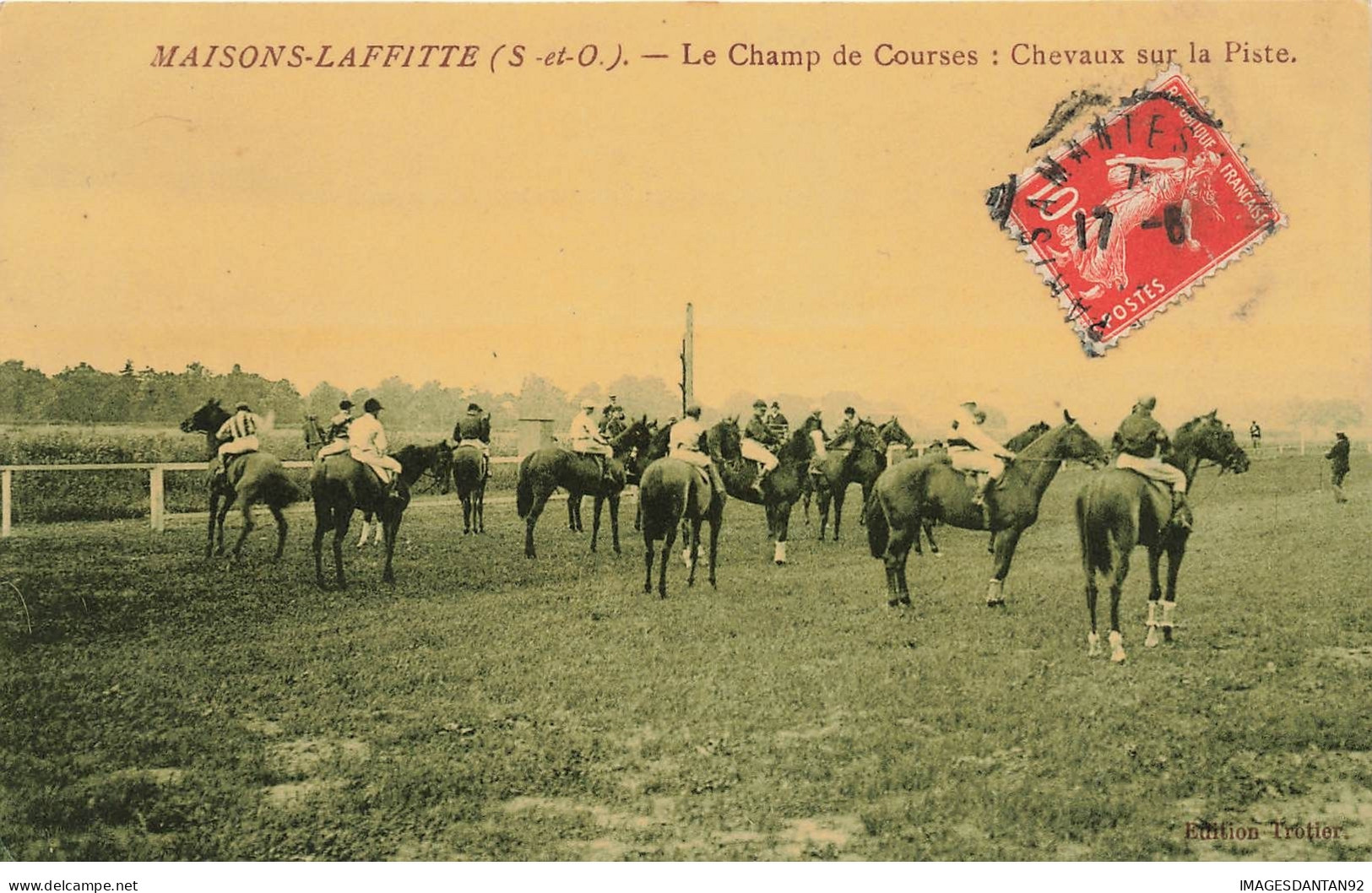 78 MAISONS LAFFITTE #20941 LE CHAMP DE COURSES CHEVAUX SUR LA PISTE JOCKEY HIPPISME - Maisons-Laffitte