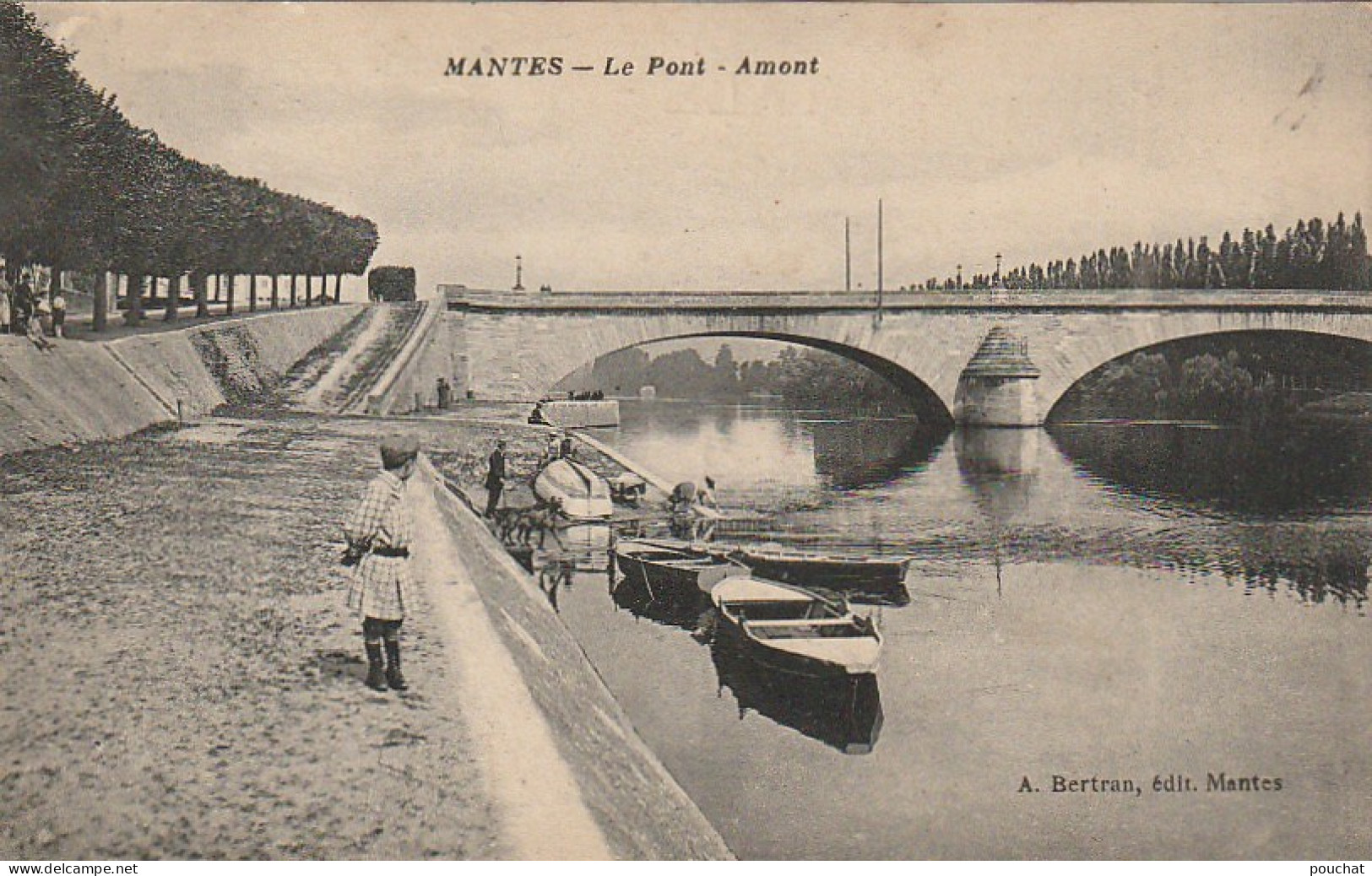 XXX -(78) MANTES - LE PONT - AMONT - ANIMATION - LAVANDIERE - EDIT. BERTRAN , MANTES - 2 SCANS - Mantes La Jolie