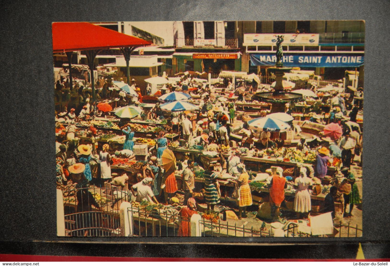 CP,  GUADELOUPE Le Marché De Pointe à Pitre - Pointe A Pitre