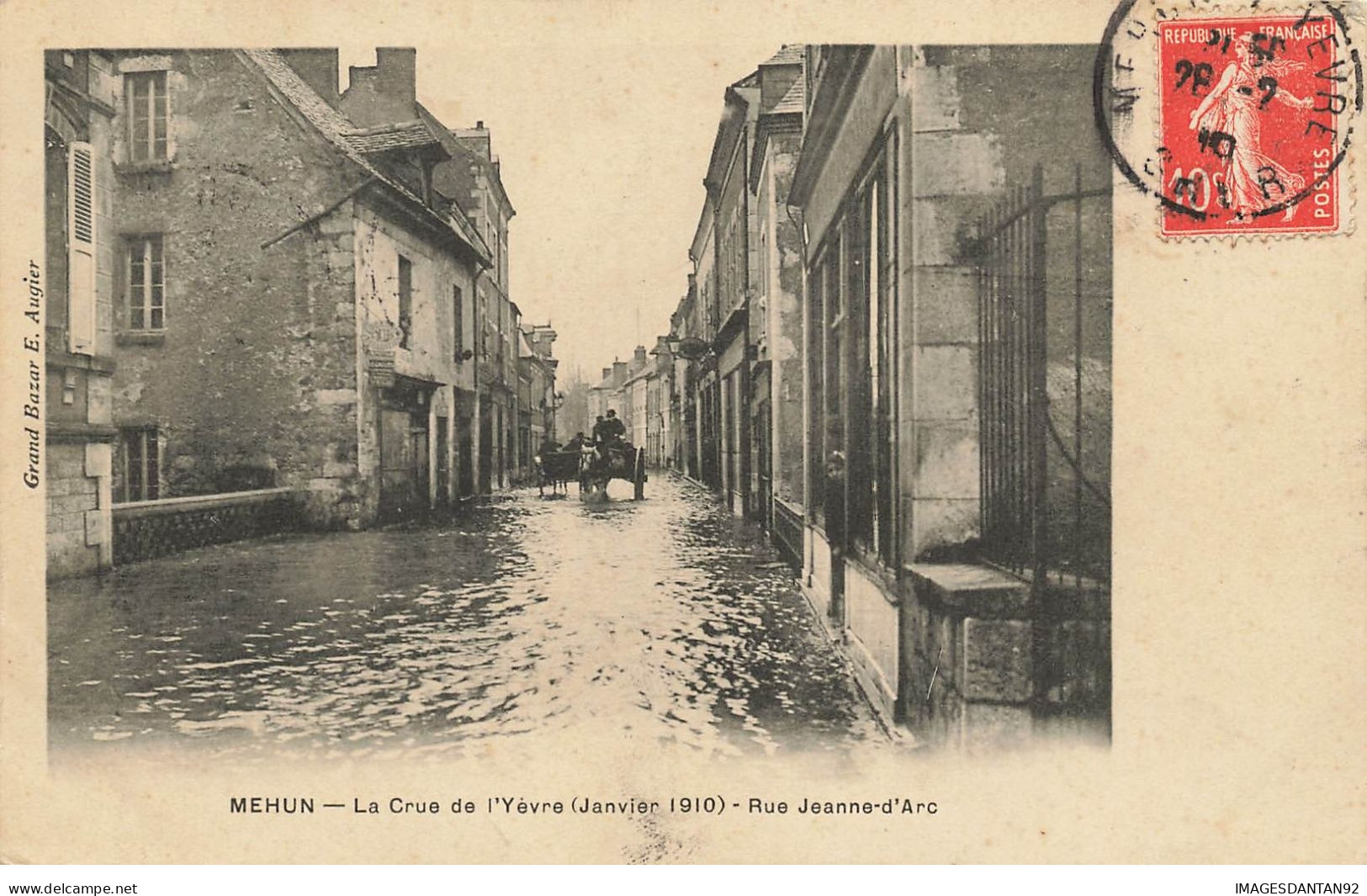18 MEHUN #20833 LE CRUE DE YEVRE RUE JEANNE D ARC INONDATIONS 1910 - Mehun-sur-Yèvre