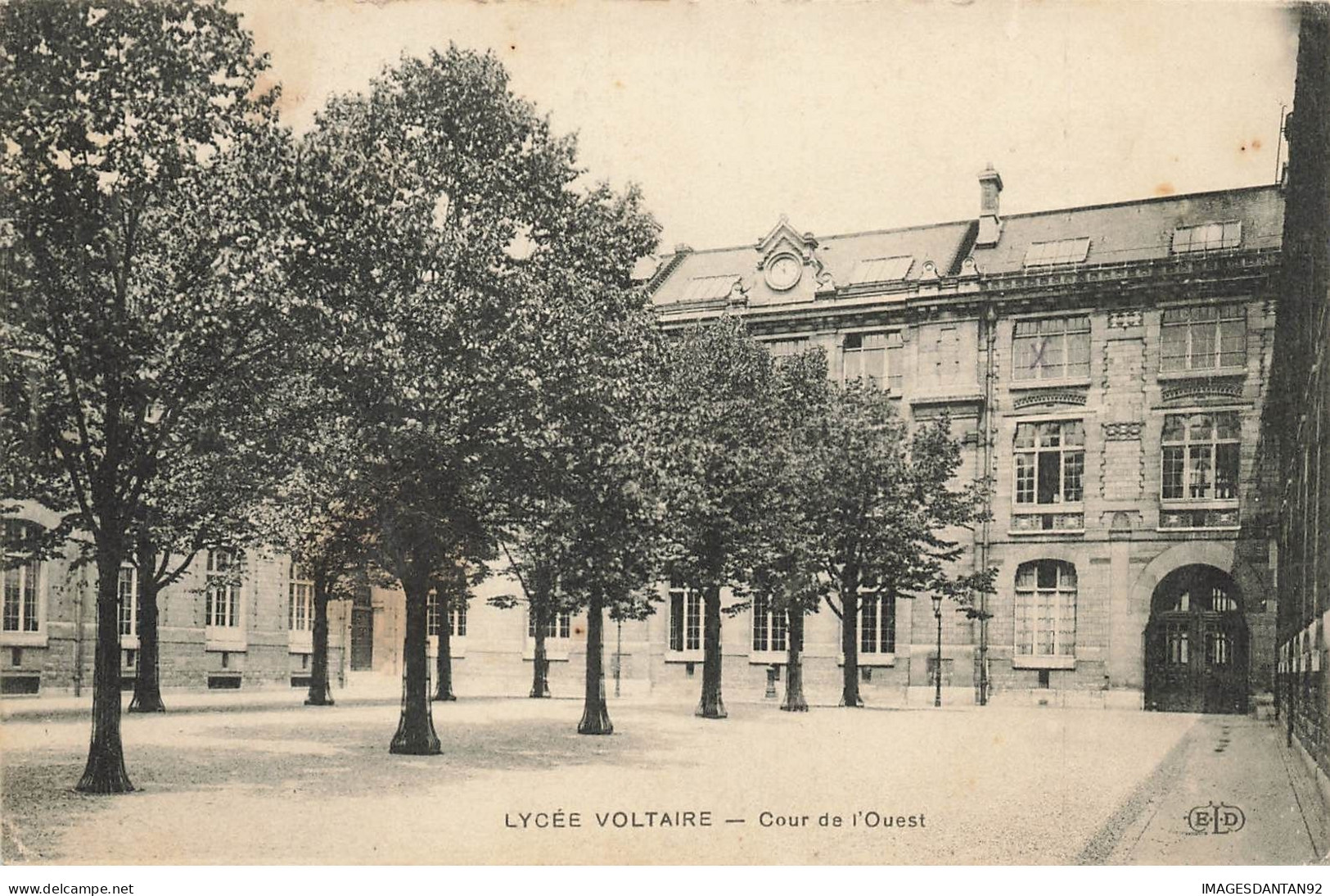 75 PARIS 11 #22833 LYCEE VOLTAIRE COUR DE L OUEST CACHET HOPITAL MILITAIRE VILLEMIN - Distretto: 11