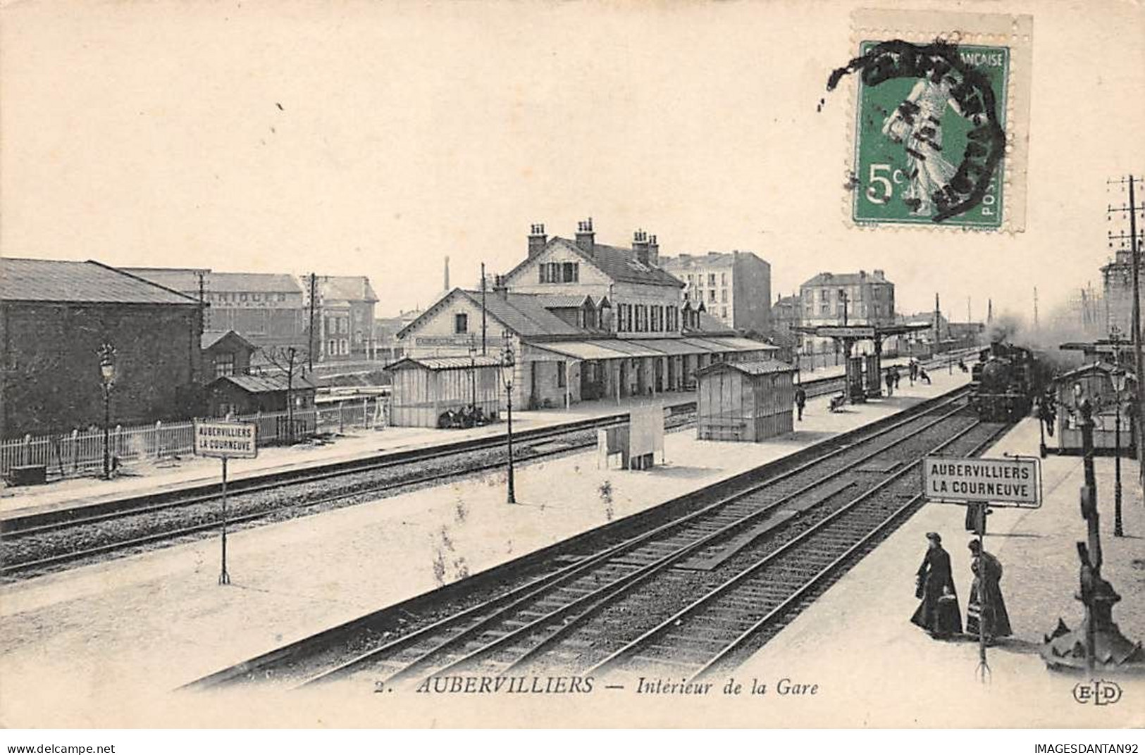 93 AUBERVILLIERS  #20229 GARE QUAIS VOIES FERREES TRAIN LOCOMOTIVE - Aubervilliers