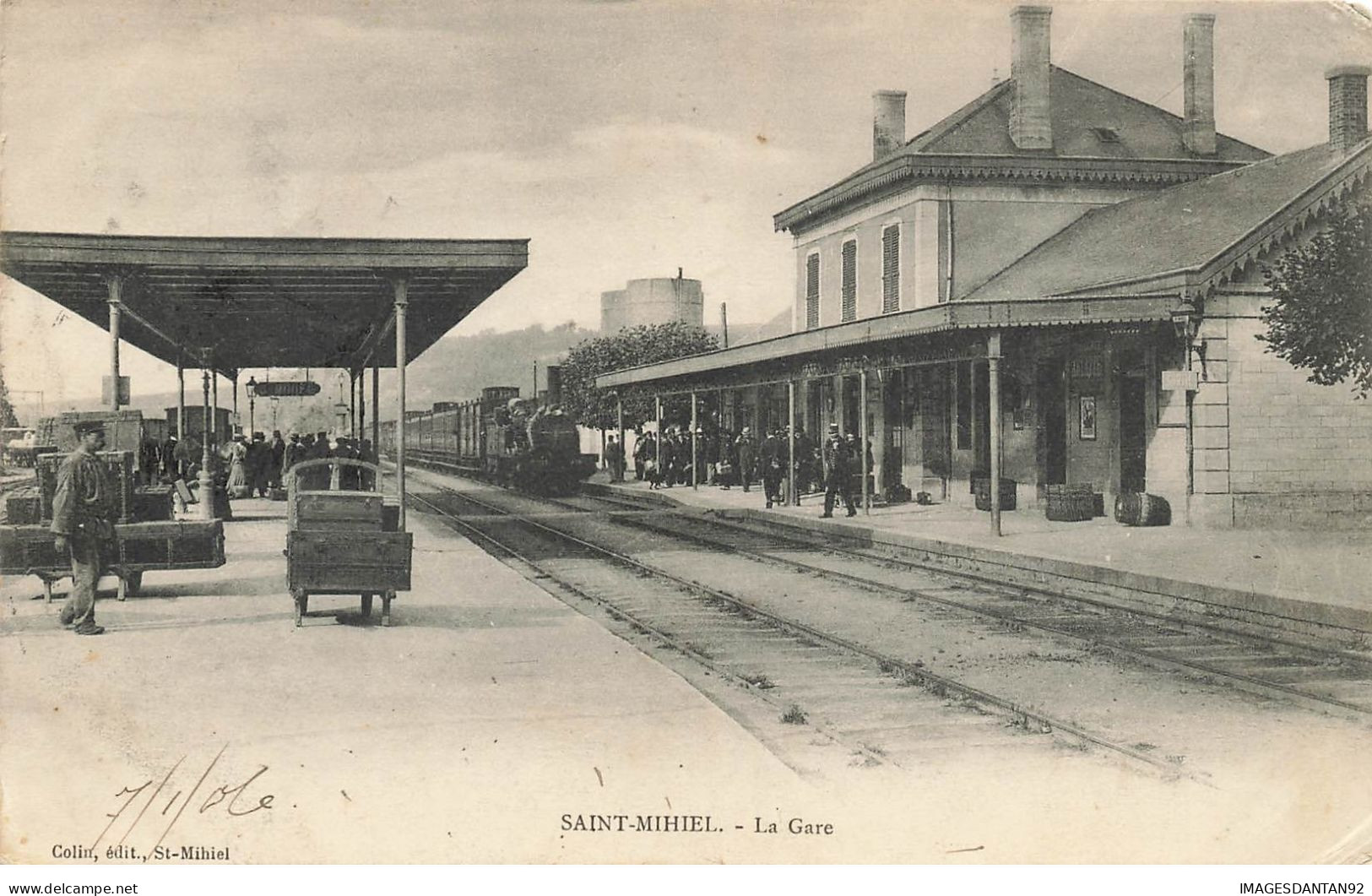 55 SAINT MIHIEL #23207 LA GARE TRAIN LOCOMOTIVE - Saint Mihiel