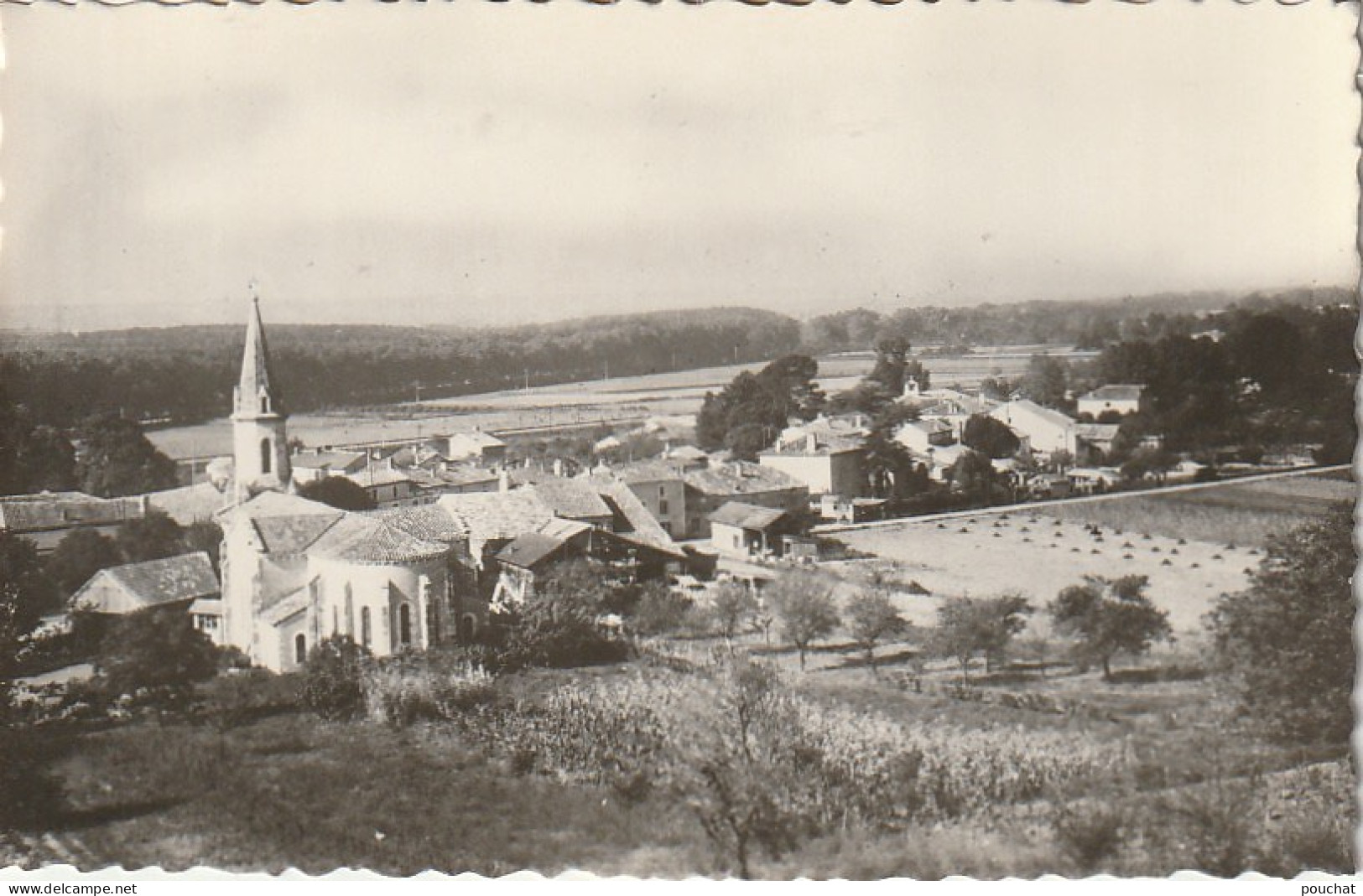 XXX -(82) MALAUSE - VUE GENERALE - AU 1er PLAN , L' EGLISE - 2 SCANS - Autres & Non Classés