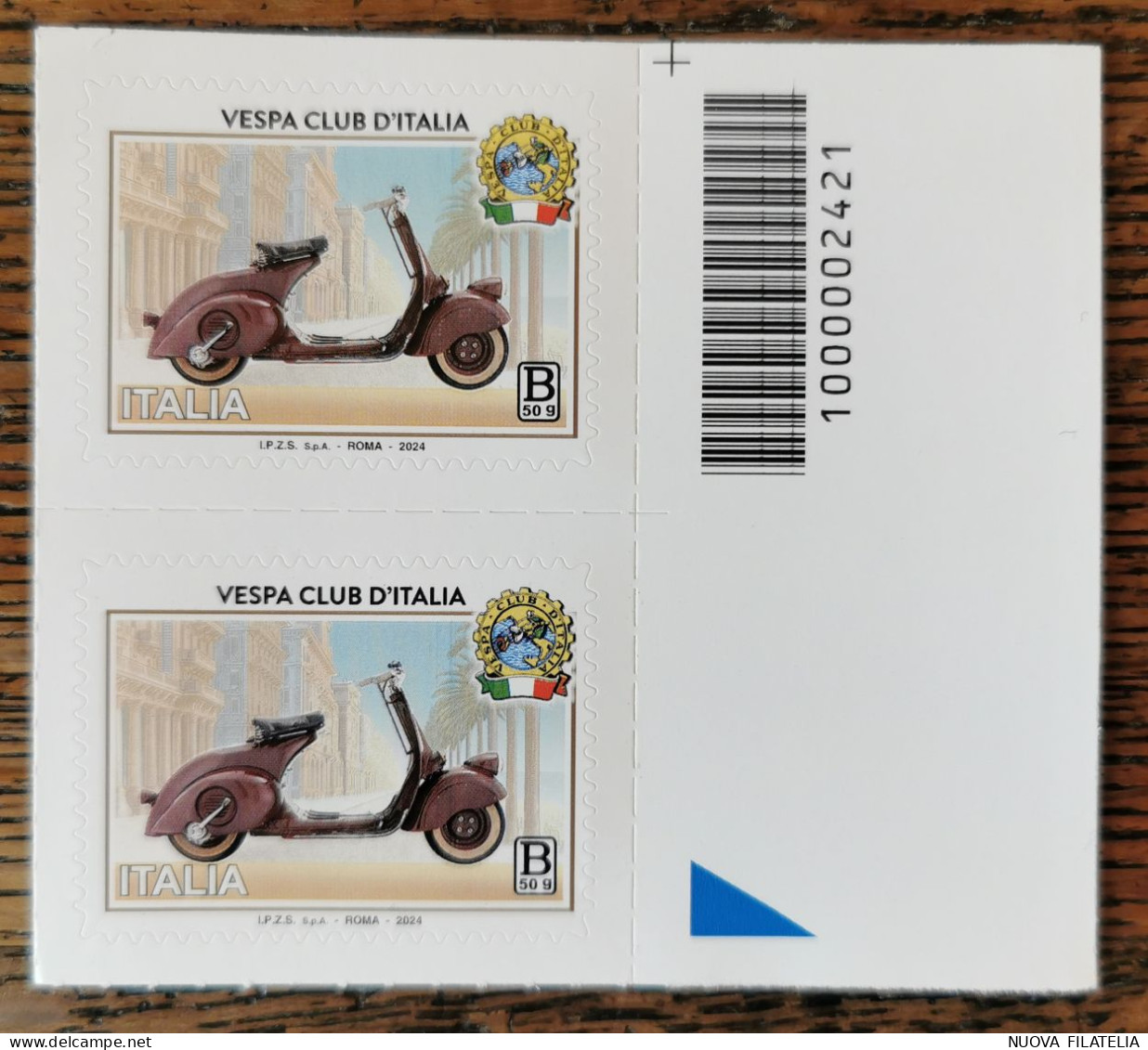 ITALIA 2024 VESPA - 2021-...: Mint/hinged