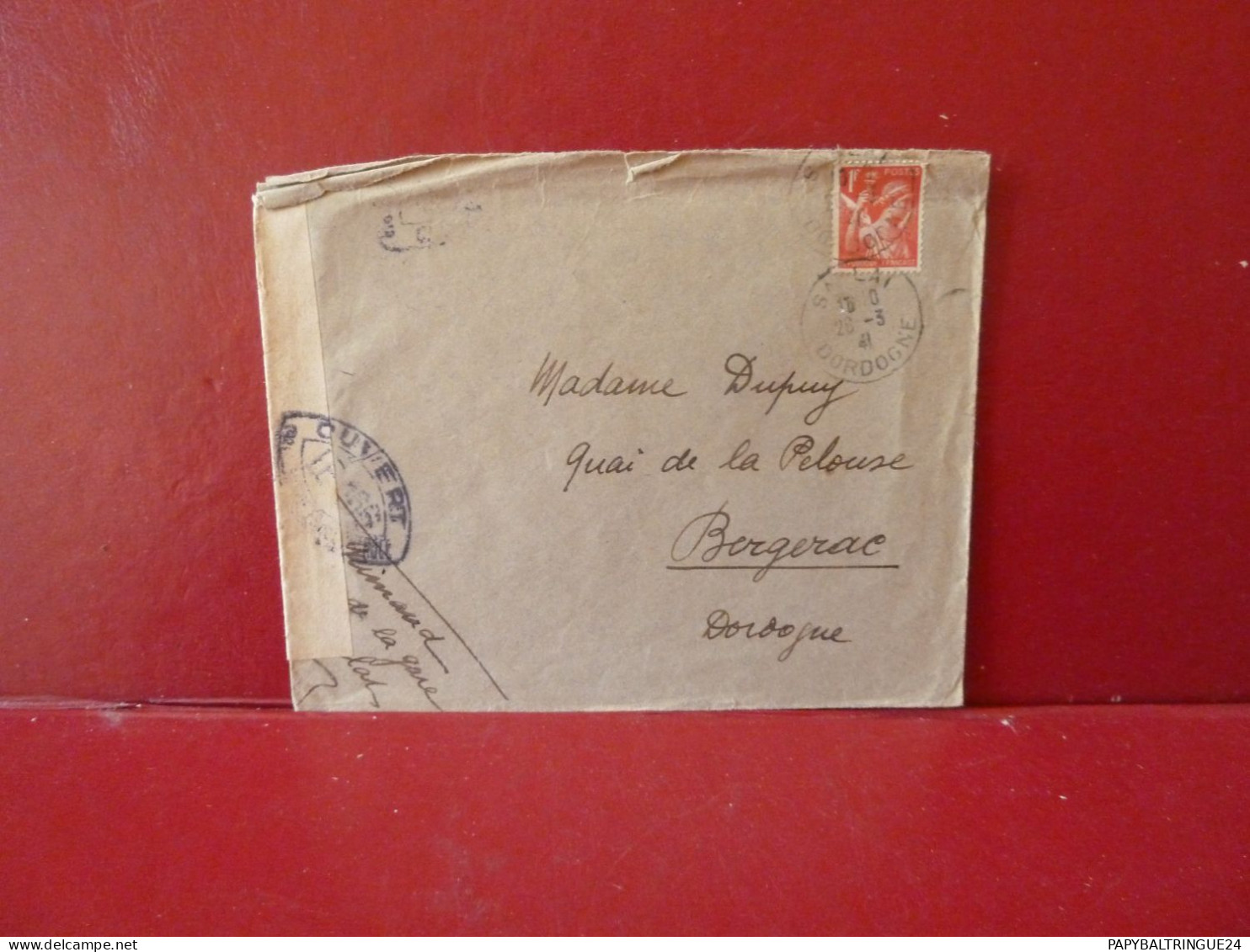 ANCIENNE ENVELOPPE TIMBREE GUERRE 39/45. - Usati