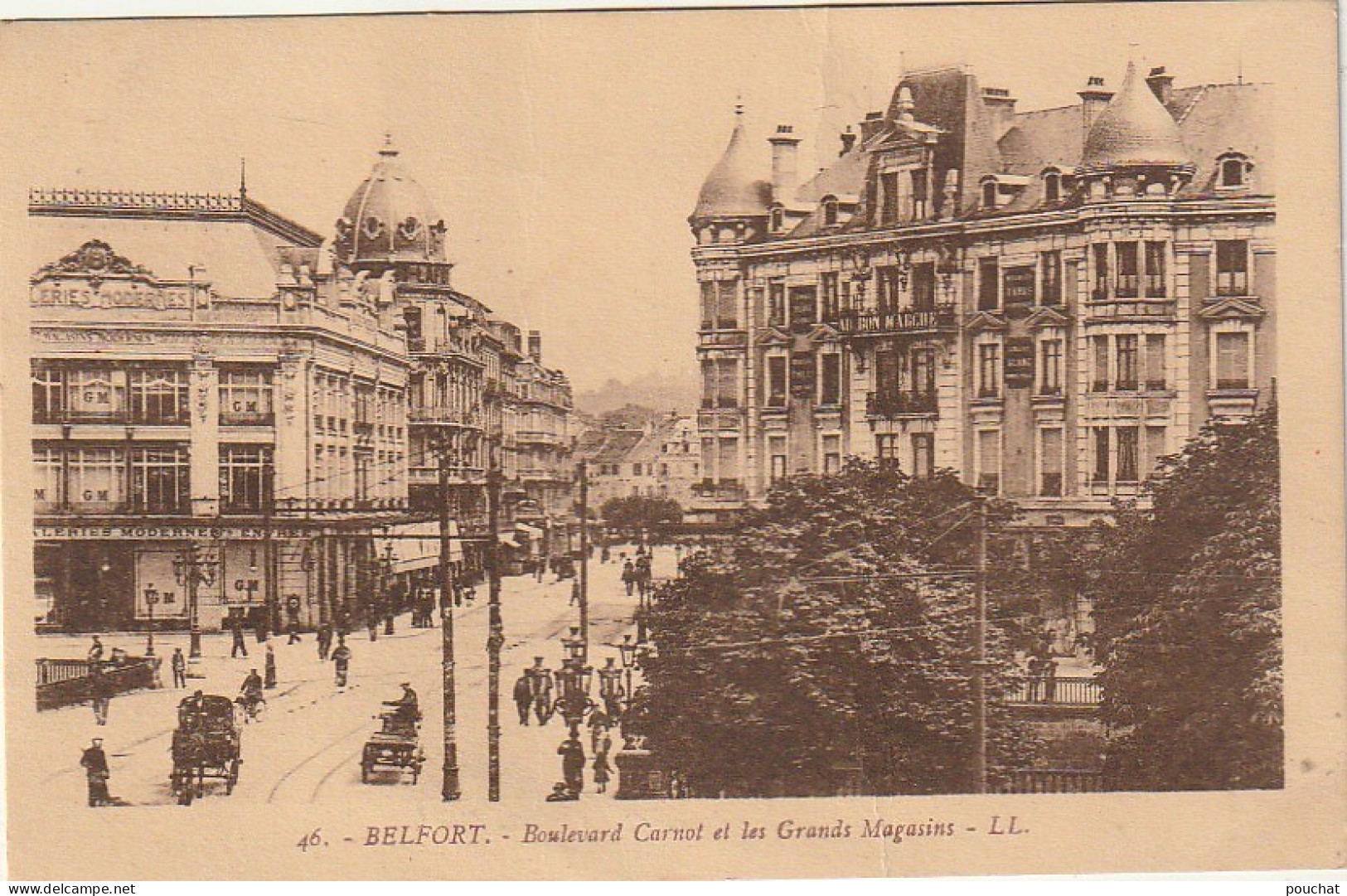 XXX -(90) BELFORT - BOULEVARD CARNOT ET LES GRANDS MAGASINS : GALERIES MODERNES , AU BON MARCHE - 2 SCANS - Belfort - City