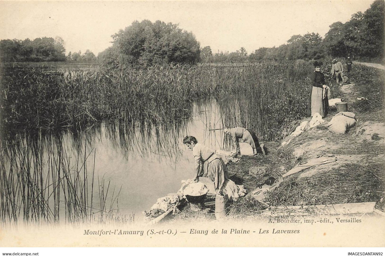 78 MONFORT L AMAURY #24034 ETANG DE LA PLAINE LES LAVEUSES LAVANDIERES - Montfort L'Amaury