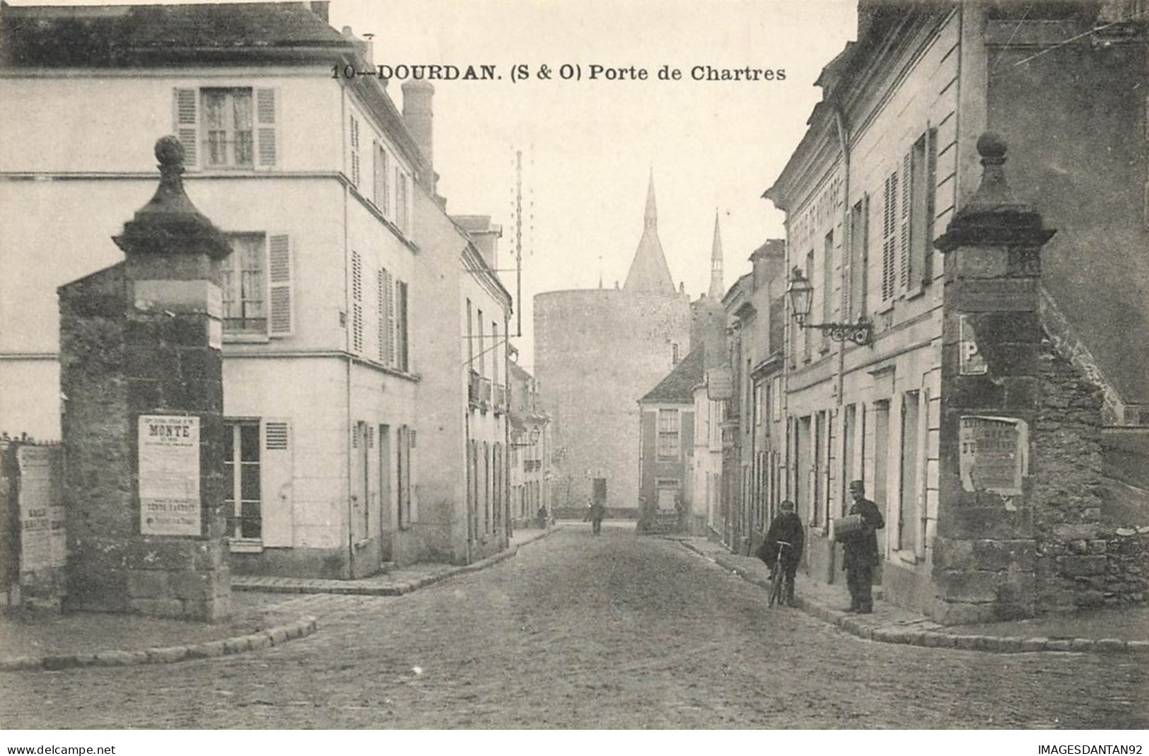 91 DOURDAN #26591 PORTE DE CHARTRES - Dourdan