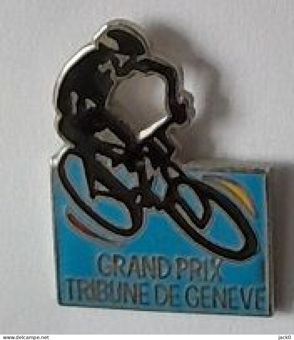 Pin's  SUISSE, Ville, Sports  Cyclisme, GRAND  PRIX  TRIBUNE  DE  GENEVE - Wielrennen