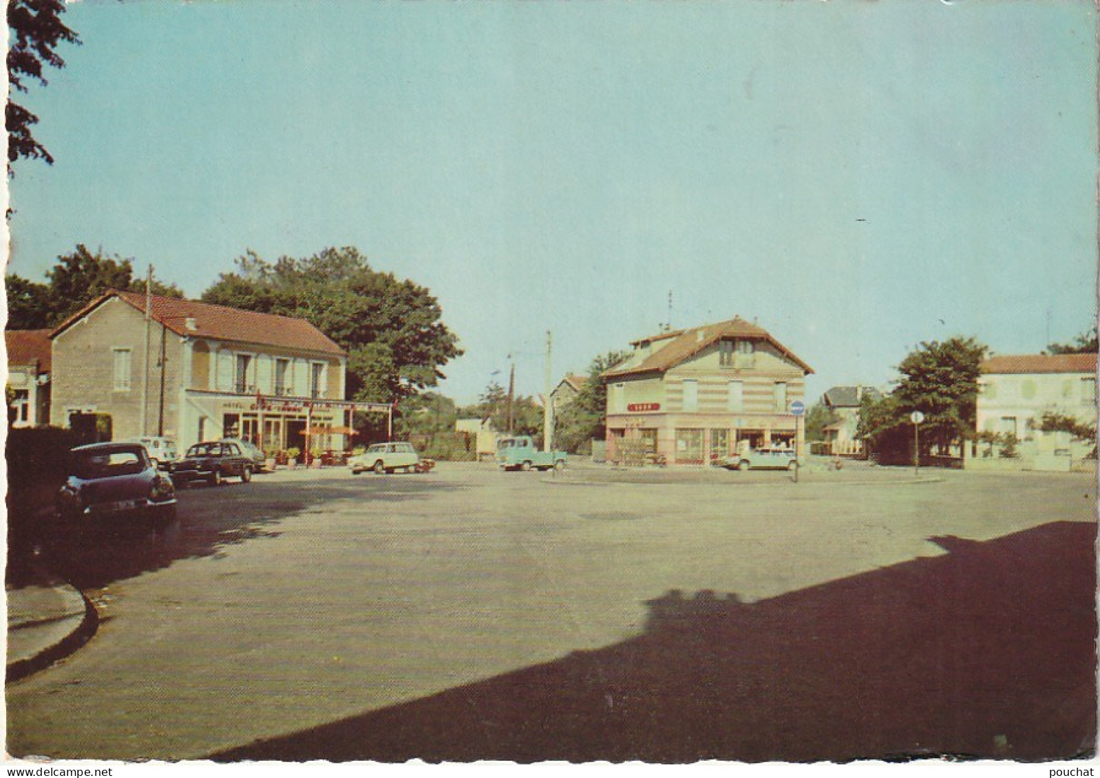 XXX -(94) CHAMPIGNY COEUILLY - LA PLACE VERCINGETORIX - CAFE TABAC , MAGASIN COOP - 2 SCANS  - Champigny Sur Marne