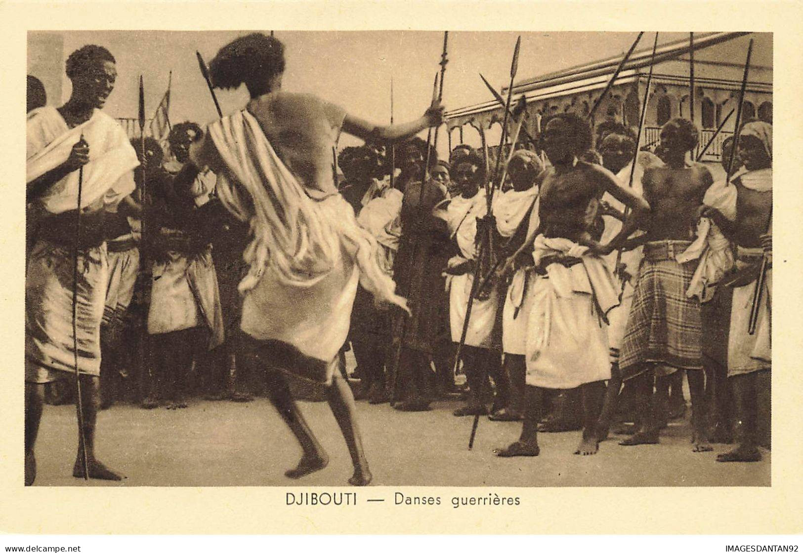 DJIBOUTI #27840 DANSES GUERRIERES - Djibouti