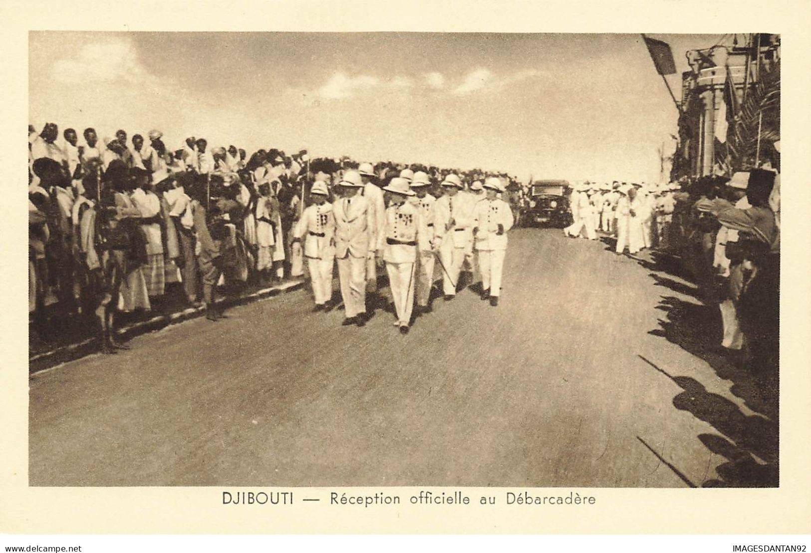 DJIBOUTI #27828 RECEPTION OFFICIELLE DU DEBARCADERE - Dschibuti