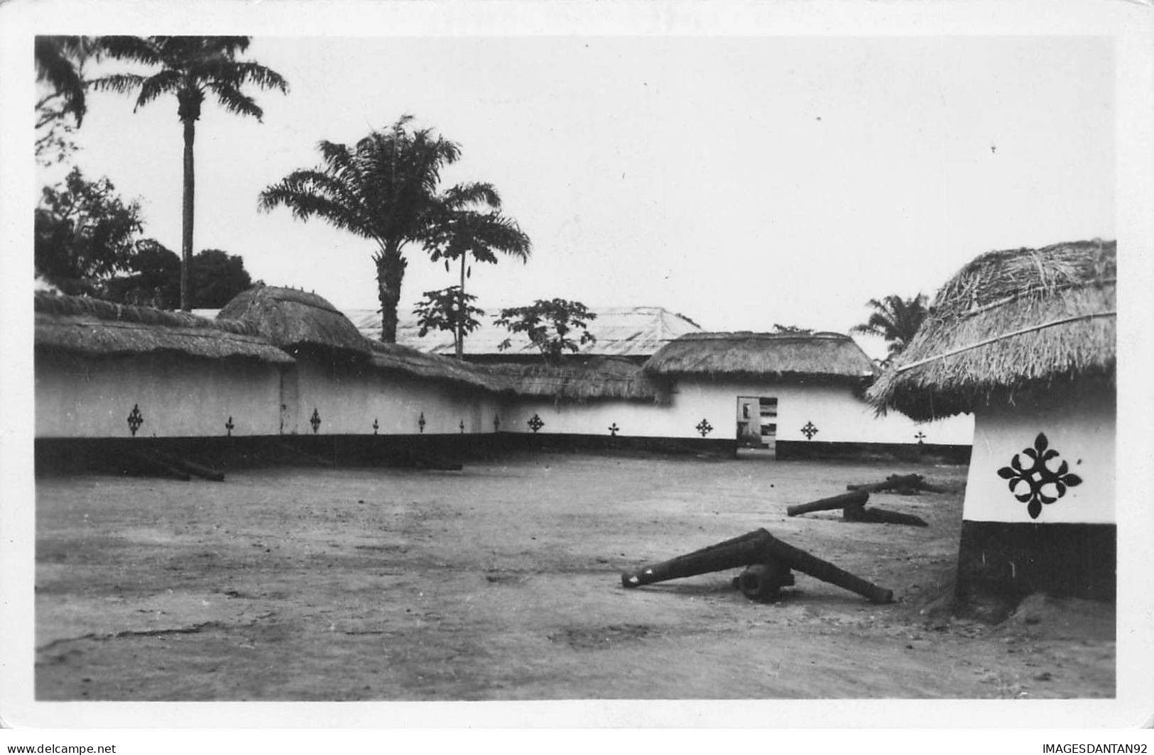 BENIN #27758 MUSEE CANON DES ROIS - Benin